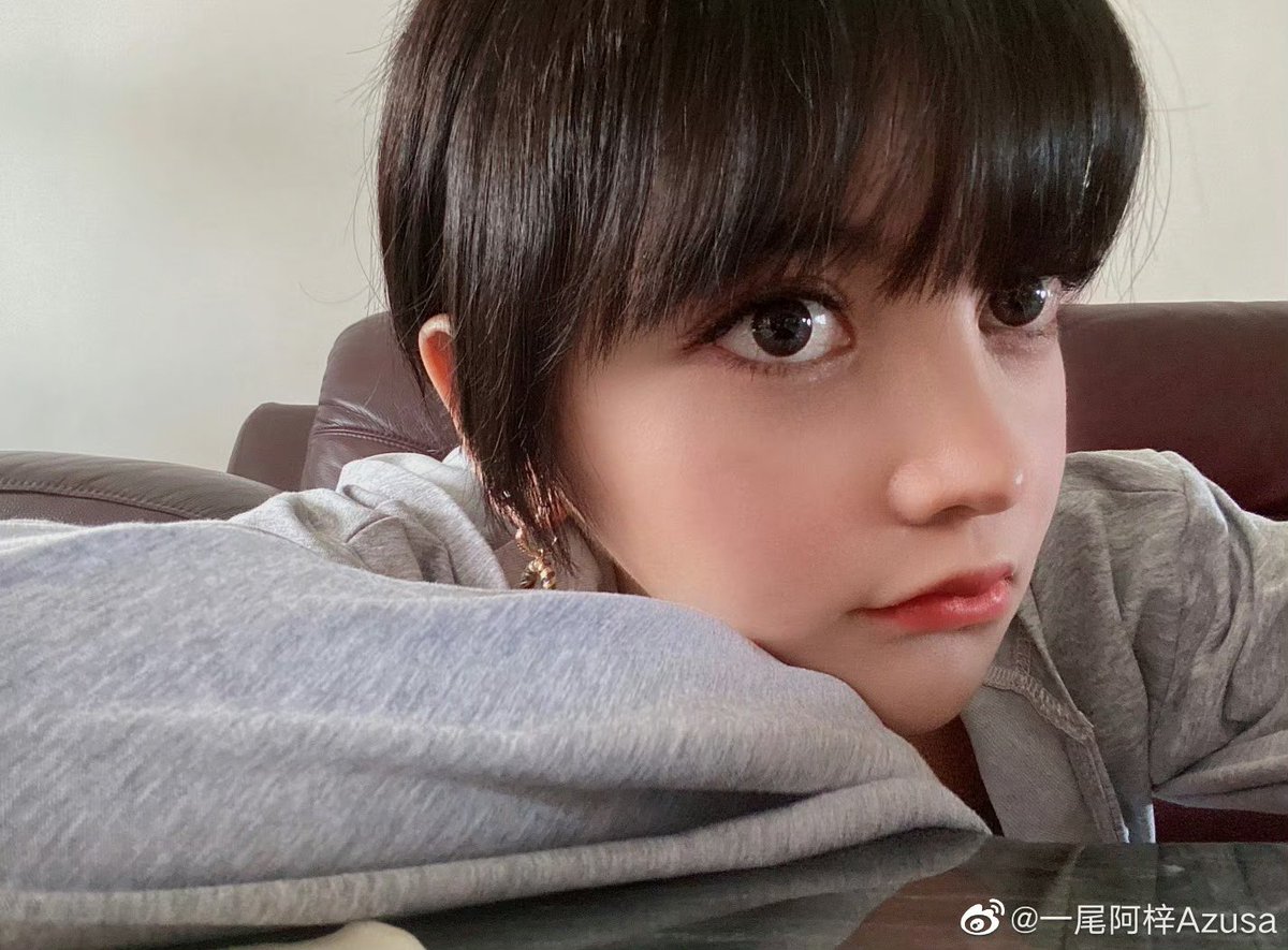 14歳　　　　　　　　　　　　　　　　　今 https://t.co/G8Jq0aQsSq