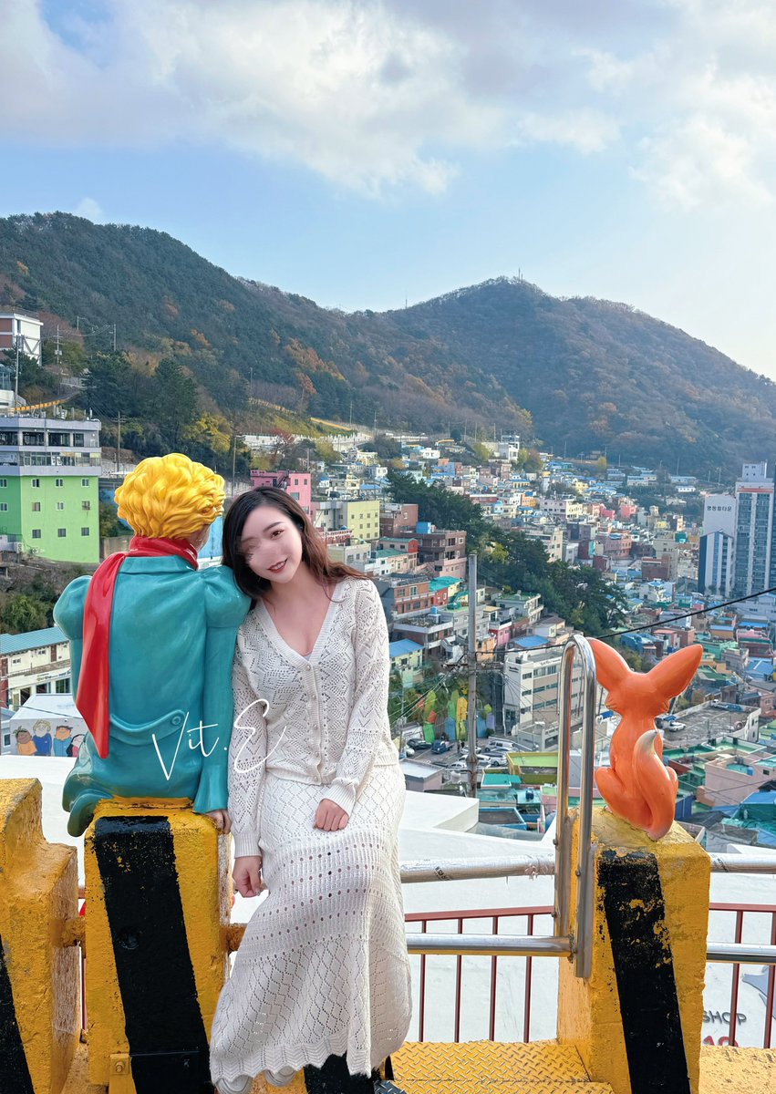 釜山行✈️Day 3🇰🇷

蔘雞湯喝了、河豚吃了、泡腳海景咖啡廳去了、BIFF走了、情趣用品店逛了（？

還有我最喜歡的甘川文化村💗
小王子愛好者大喜(๑ ́ᄇ`๑)

#OL穿著得體的日常 https://t.co/oHPkkqwKL0