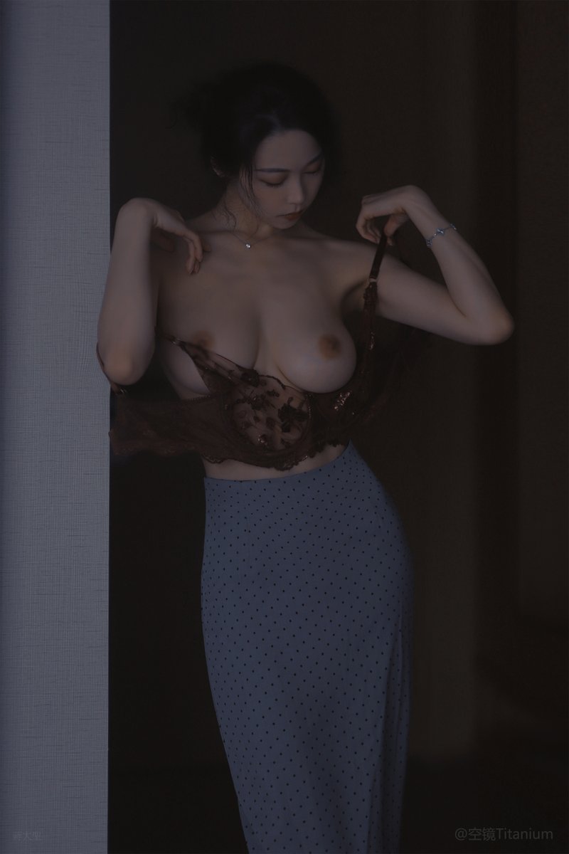 “她美自她美”            

摄影：@kjtitanium_ 

#写真 https://t.co/rh3HeKc9dC