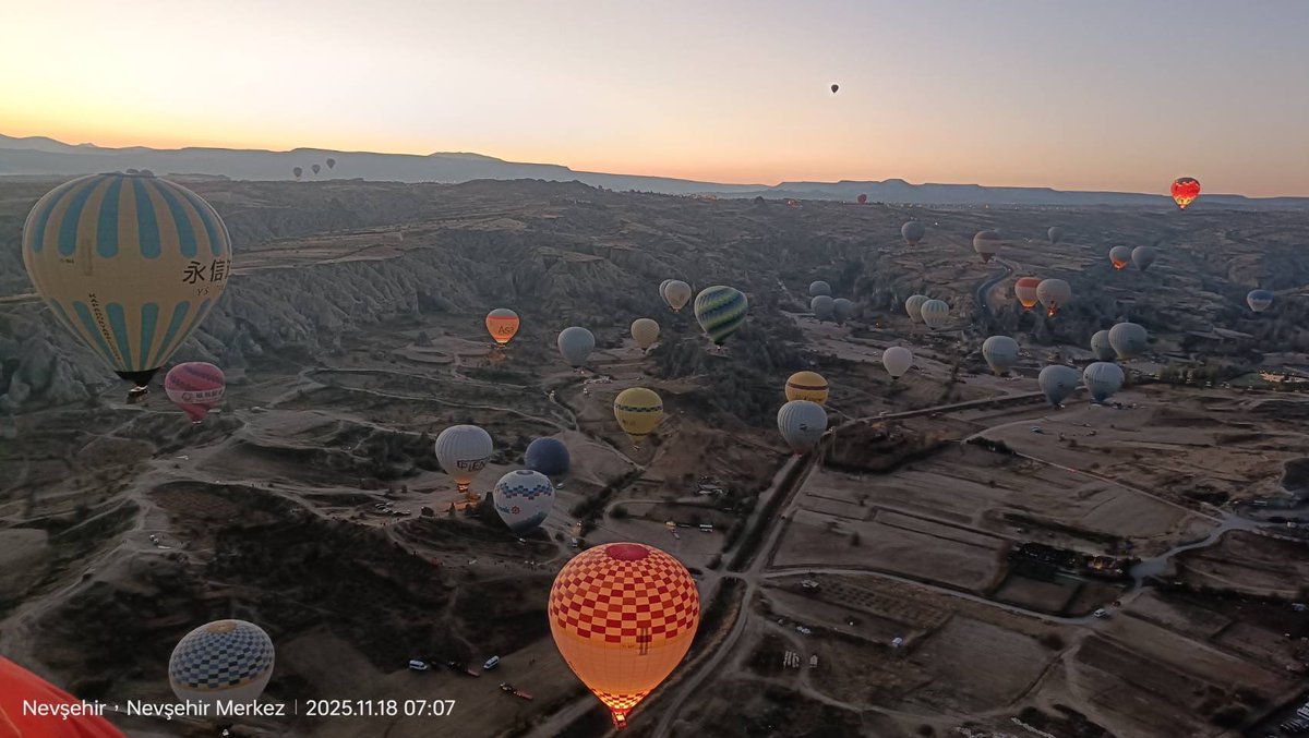 之前發前男分享給我的照片
現在發我媽的
好好喔
希望她玩得開心
很幸運
我的媽媽不需要我為她做什麼
我只需要顧好自己
雖然這也是經過幾次家庭革命出來的結果
雖然我把自己顧的很爛 https://t.co/LIfS3r85xP