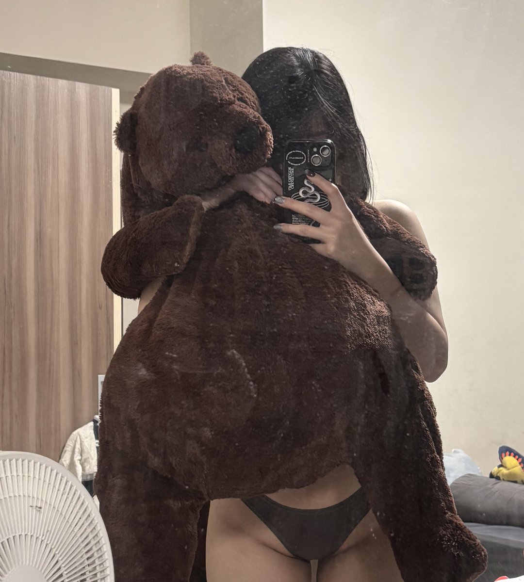 最近好想暈船ㄡ https://t.co/8gOpAReiZG