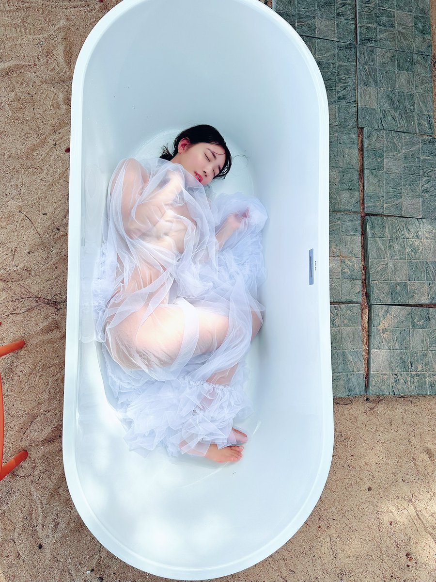 まだ寝てたい(*_ _)zzZ

#きすみ週プレ https://t.co/XBIWlKWpDO