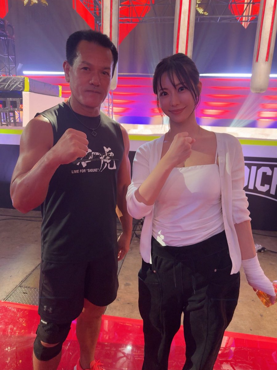 SASUKEレジェンドの
佐藤惇さんと山田勝己さんと🏋🏻‍♀️🏆 https://t.co/WnbgtKraT3