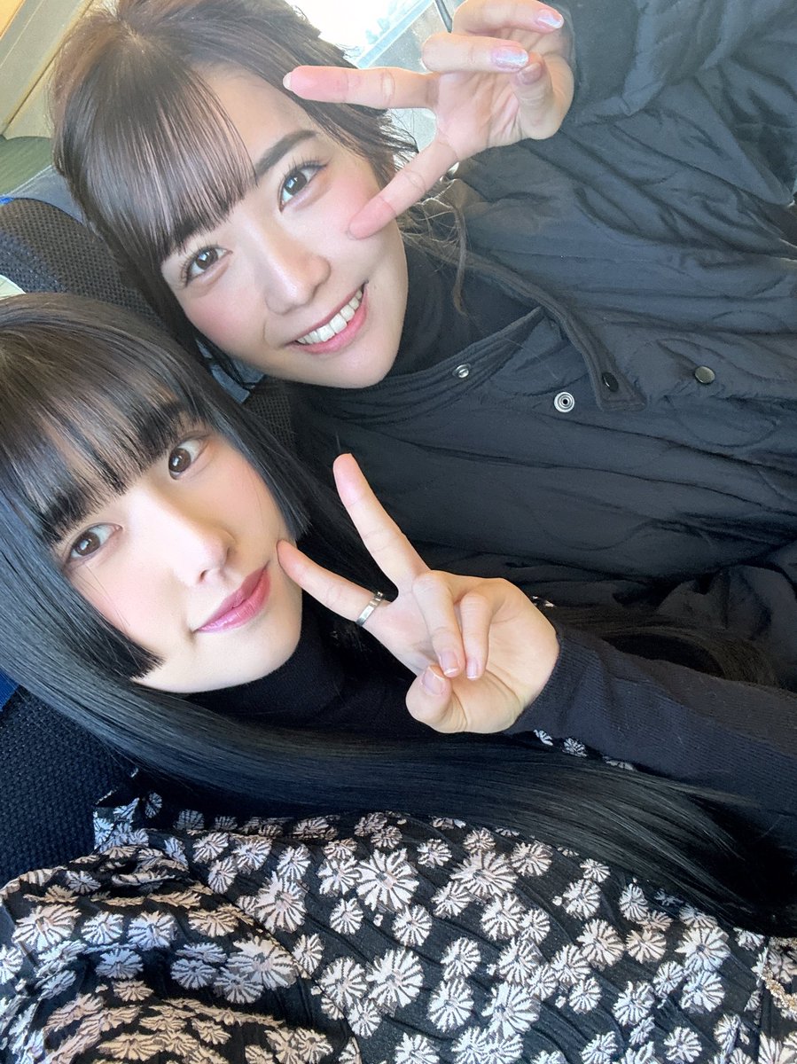 あんちゅお誕生日おめでとう💕💕💕

あんちゅは自分のことよりもメンバーといっていいくらい、人の気持ちを考えられて優しい子だよね。

休んでる時も沢山連絡くれて、アドバイスしてくれて、ありがとう。

あんちゅがいて今の私がいるよ。
大好きだよ。

これからもずっと一緒にいてね https://t.co/uEEQ6JQqEk