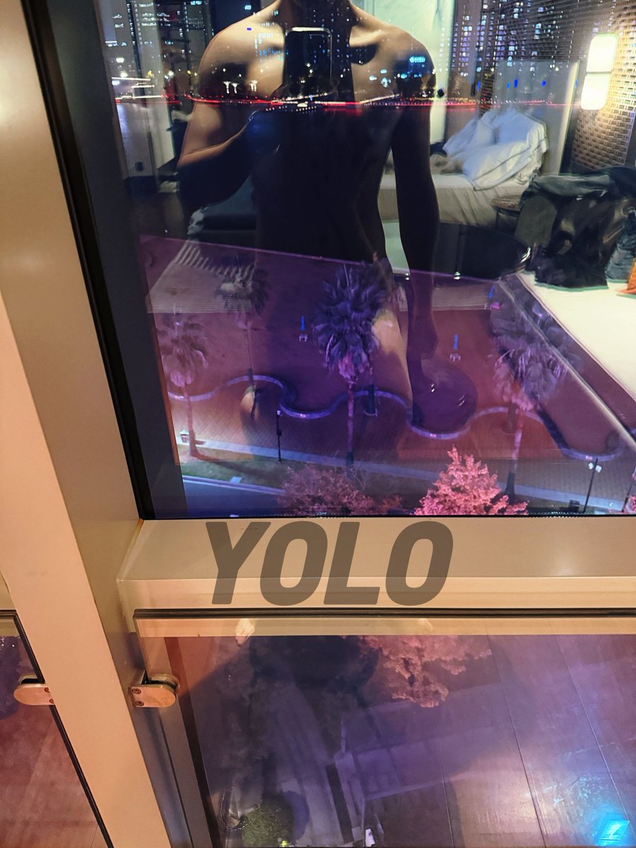 这么冷都没人出来溜达了吗？🧐 https://t.co/H3oSnZasps