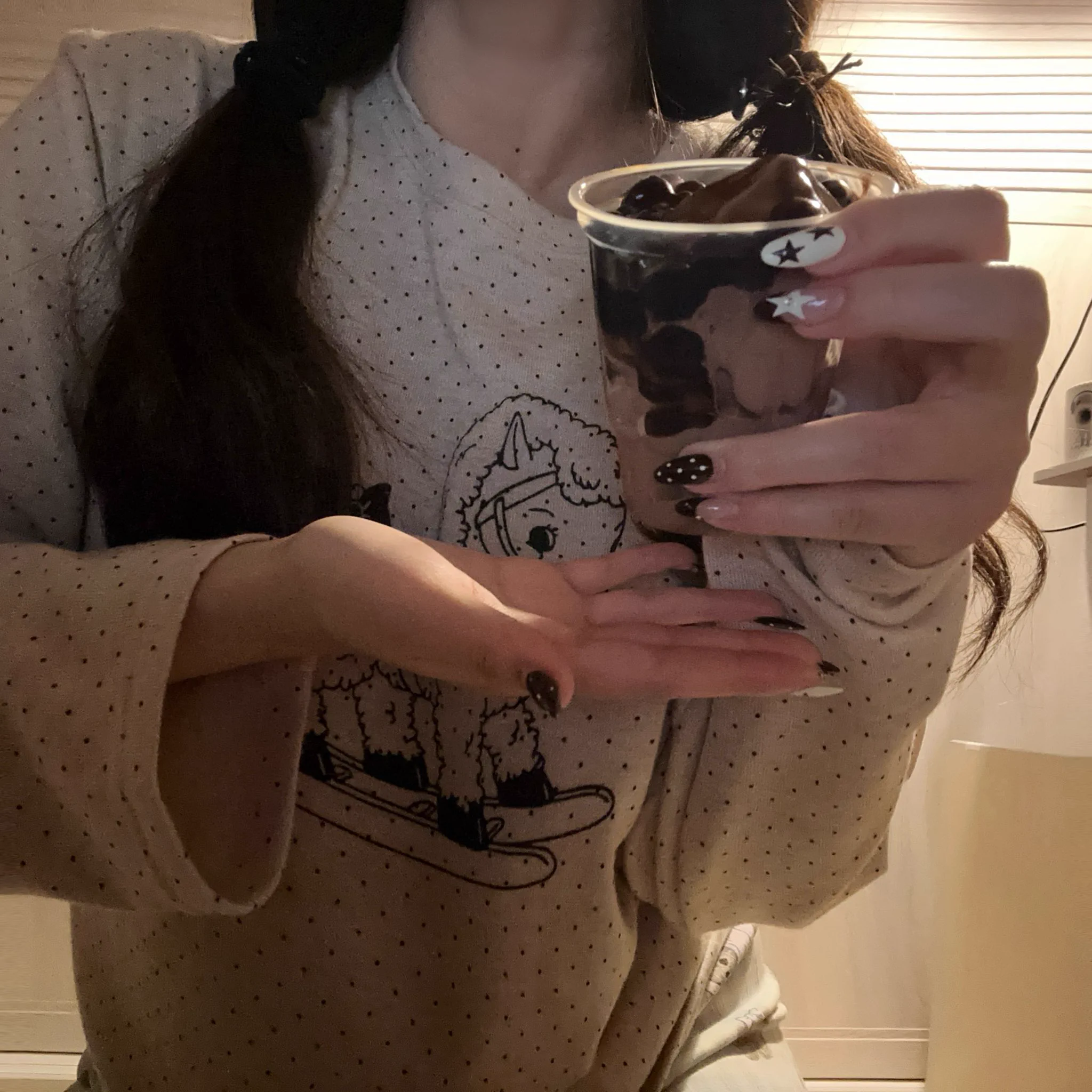 谁这么幸福发烧起床就能吃到美味冰淇淋 https://t.co/gkJ7u5BXaa