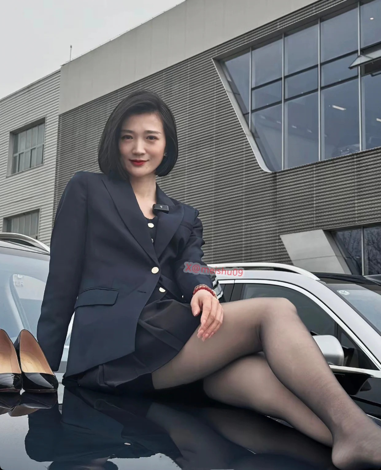 我高喊着无爱者自由，可余光还是看向了被爱者 https://t.co/OJrhCpc7yC