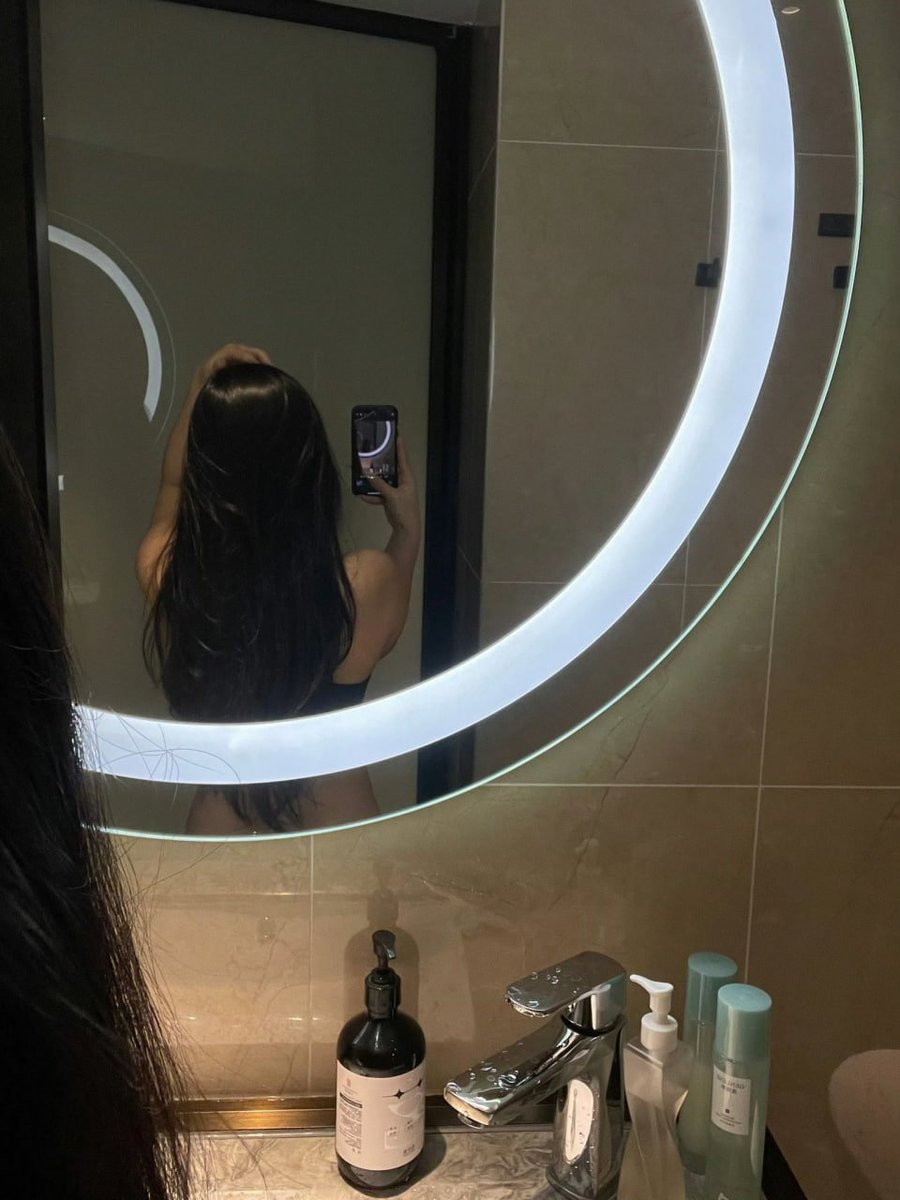 最近总在下班路上就开始心跳加速，回到家洗个澡都压不住那股躁热...

从少女到女人，好像身体突然觉醒了，一个人真的有点扛不住。
同城的话，可以先聊聊吗？想找个声音好听、会撩又靠谱的人～ https://t.co/G2y5lNzw0R