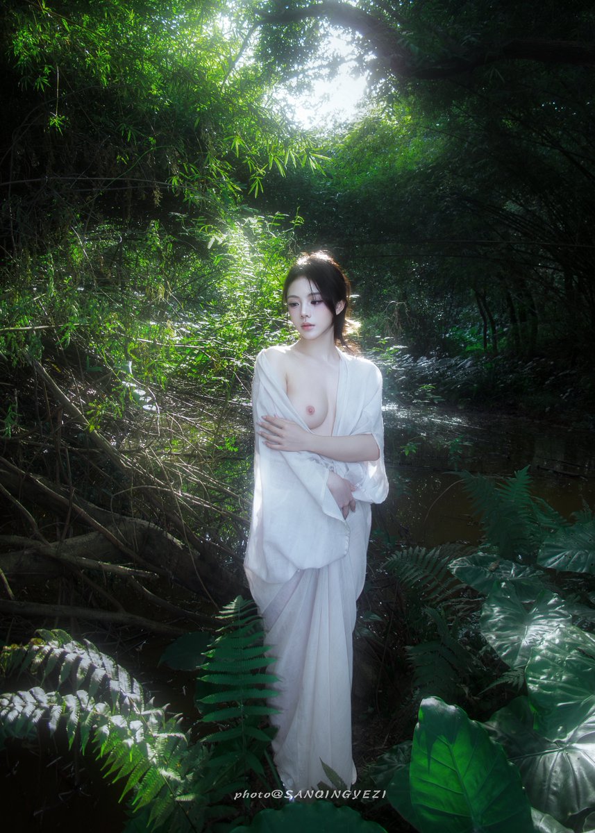 新人哦，昨天都不知道怎么打开私信，错过了很多人🤣
👱🏻‍♀️@Chhotusing43 
@Xiaoxiaofoer
@MitsumeDoji
@OoniDevil https://t.co/1tXeqDeVaU