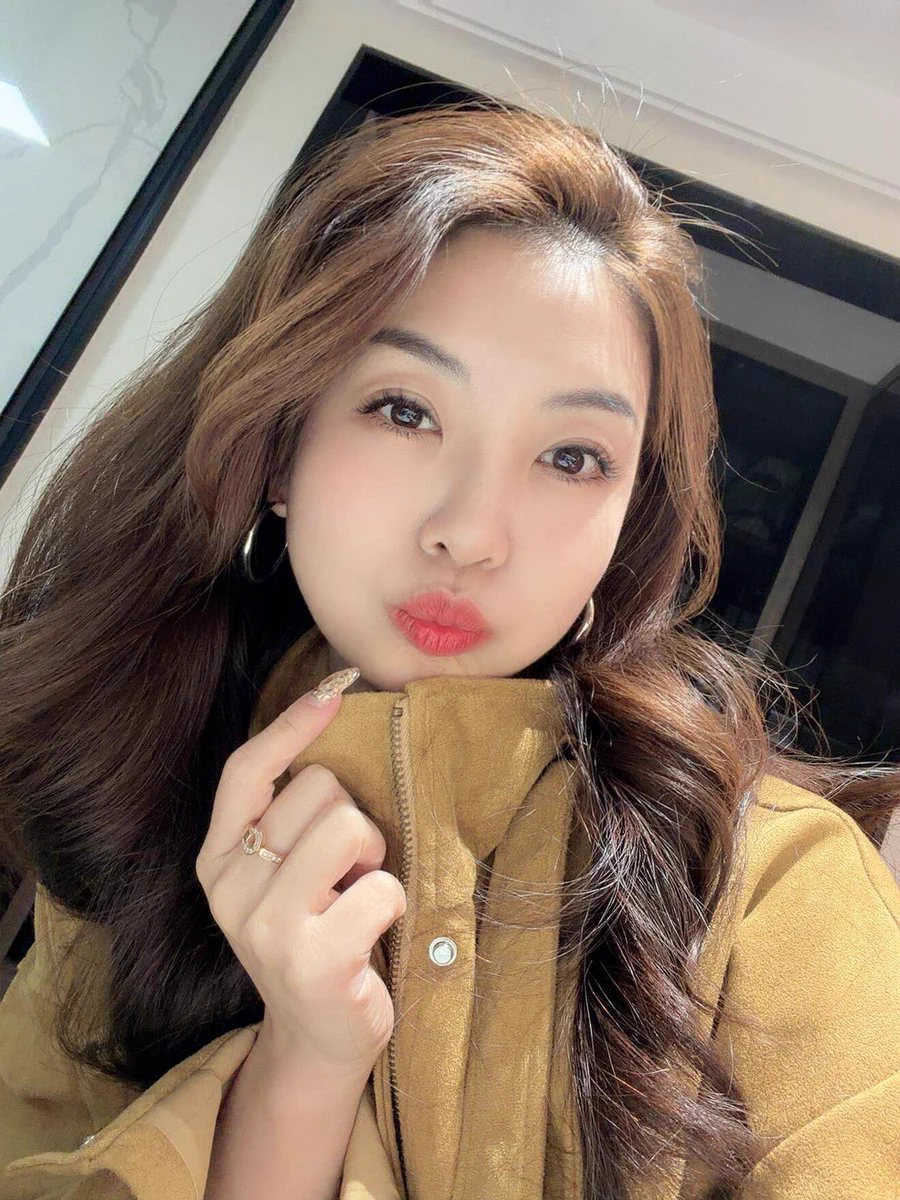 #聊城   单亲带娃 35岁。找p y但不考虑结婚，不越界、不添麻烦，已婚也不介意！有成熟、健康的男士么？ 认证后可搭讪 #山东找p友 https://t.co/vwsiNgxZkr