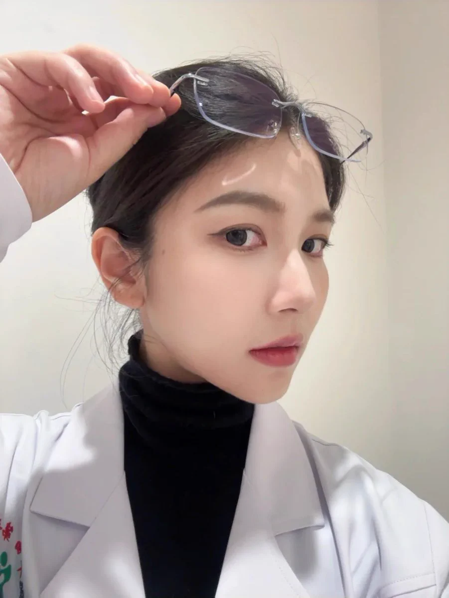 算了，还是不骂你们了，因为骂了你们也只会爽～

真怕打你们的时候你们嗦我手指头！！！ https://t.co/x8OAdZEDML