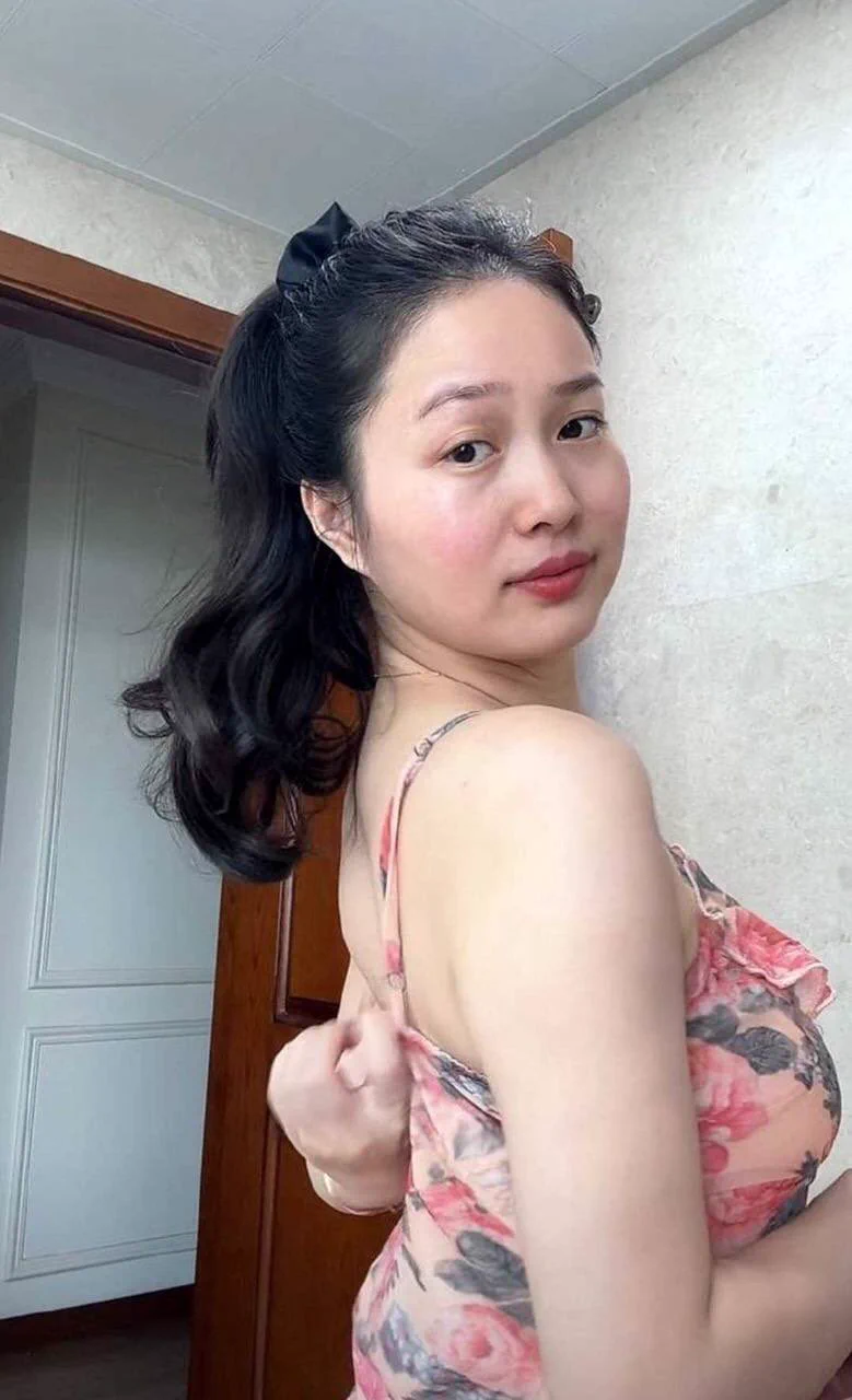 生活中的靓姐甜美风情温柔旖旎可亲可爱

进熟女会员群➡️置顶 https://t.co/vjDNsAXgkf