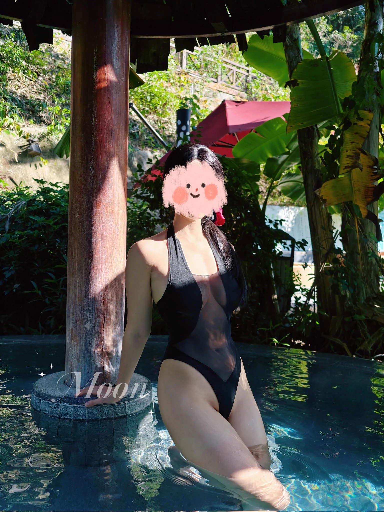 这件泳装保守吗? @xichangke https://t.co/ehJMgwxJ5B