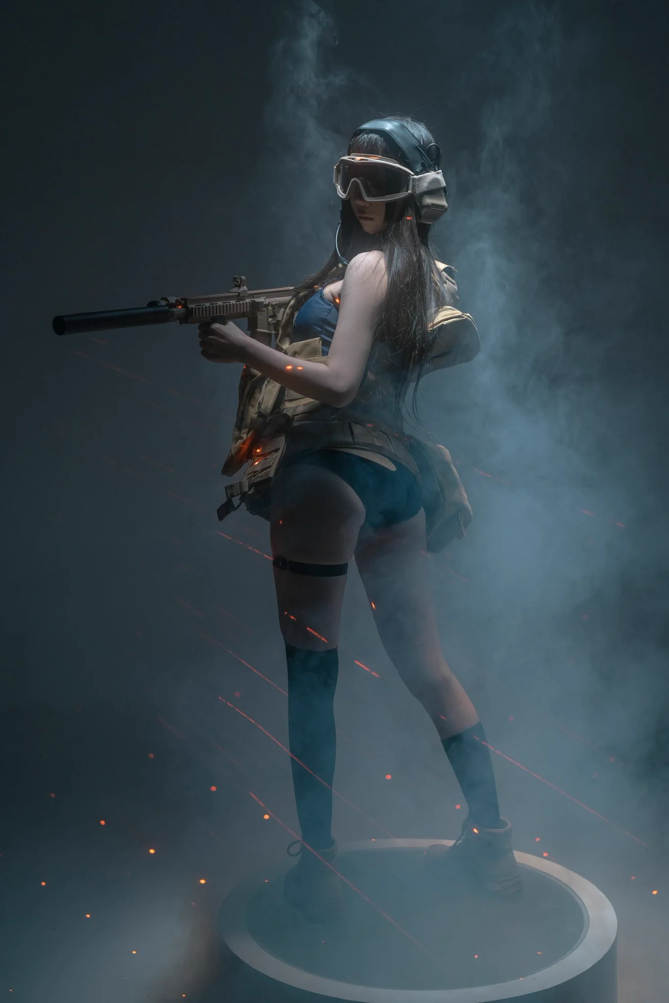 心中无女人，抬枪自然神

出镜：@Lala513825 

抄送：

@ToBulaer
@KawasawaSen
 @BulmaList https://t.co/NX80UVtJSS