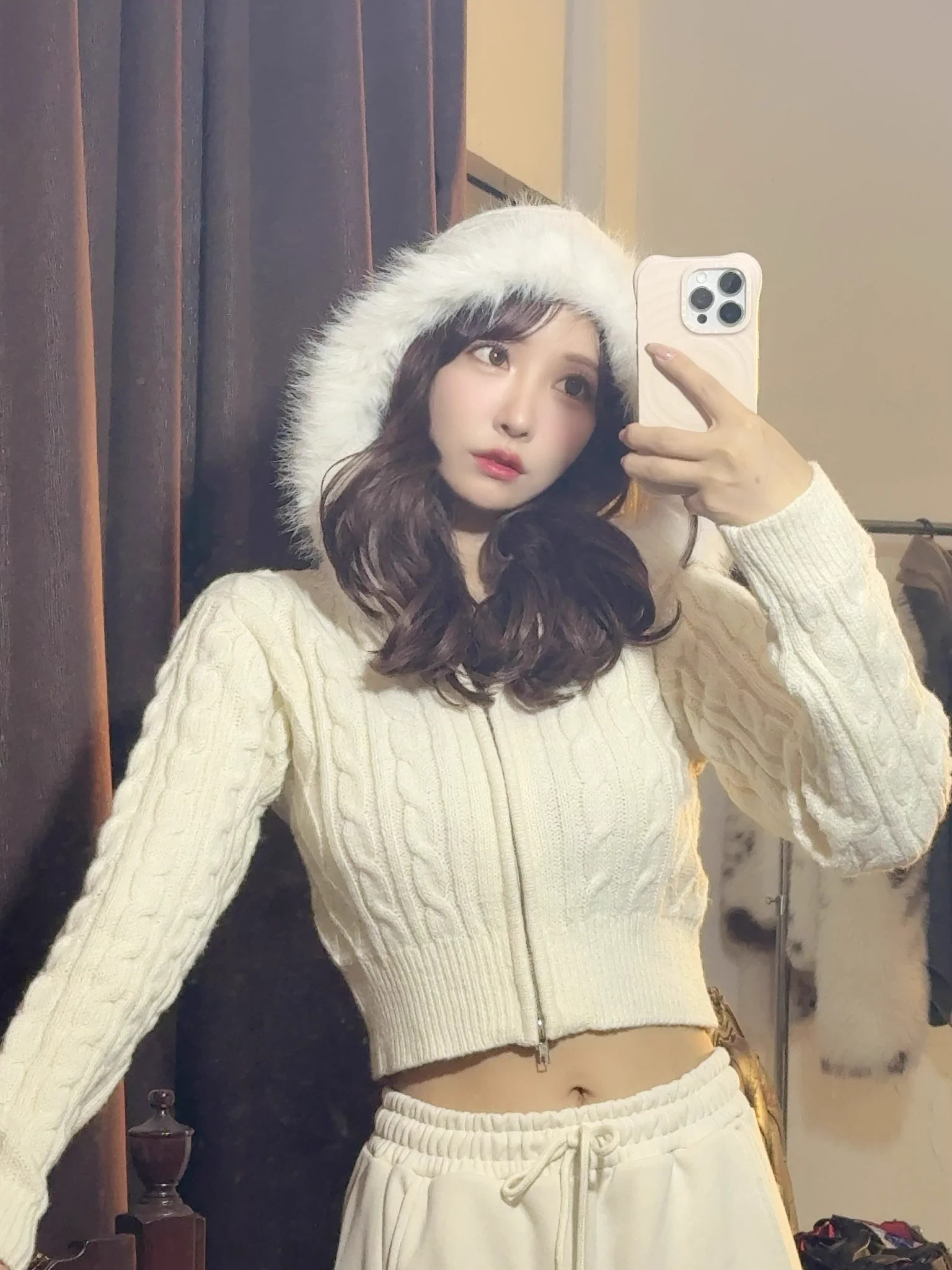 冬だね🐈🤍

#GRL
@GRL_official https://t.co/SAKAnSs4eT