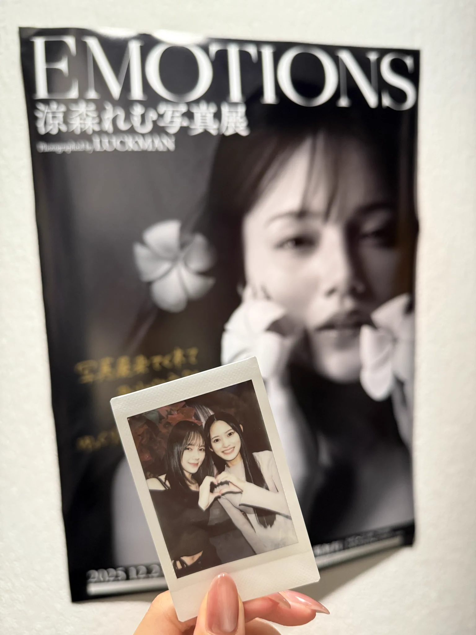 れむちゃんの写真展に行ってきました🩵

何度もお会いしてるのに毎回緊張します🙂‍↕️🫶🏻
素敵な写真展を見に行けて嬉しかったです！！😳💐 https://t.co/LlAAzamK35