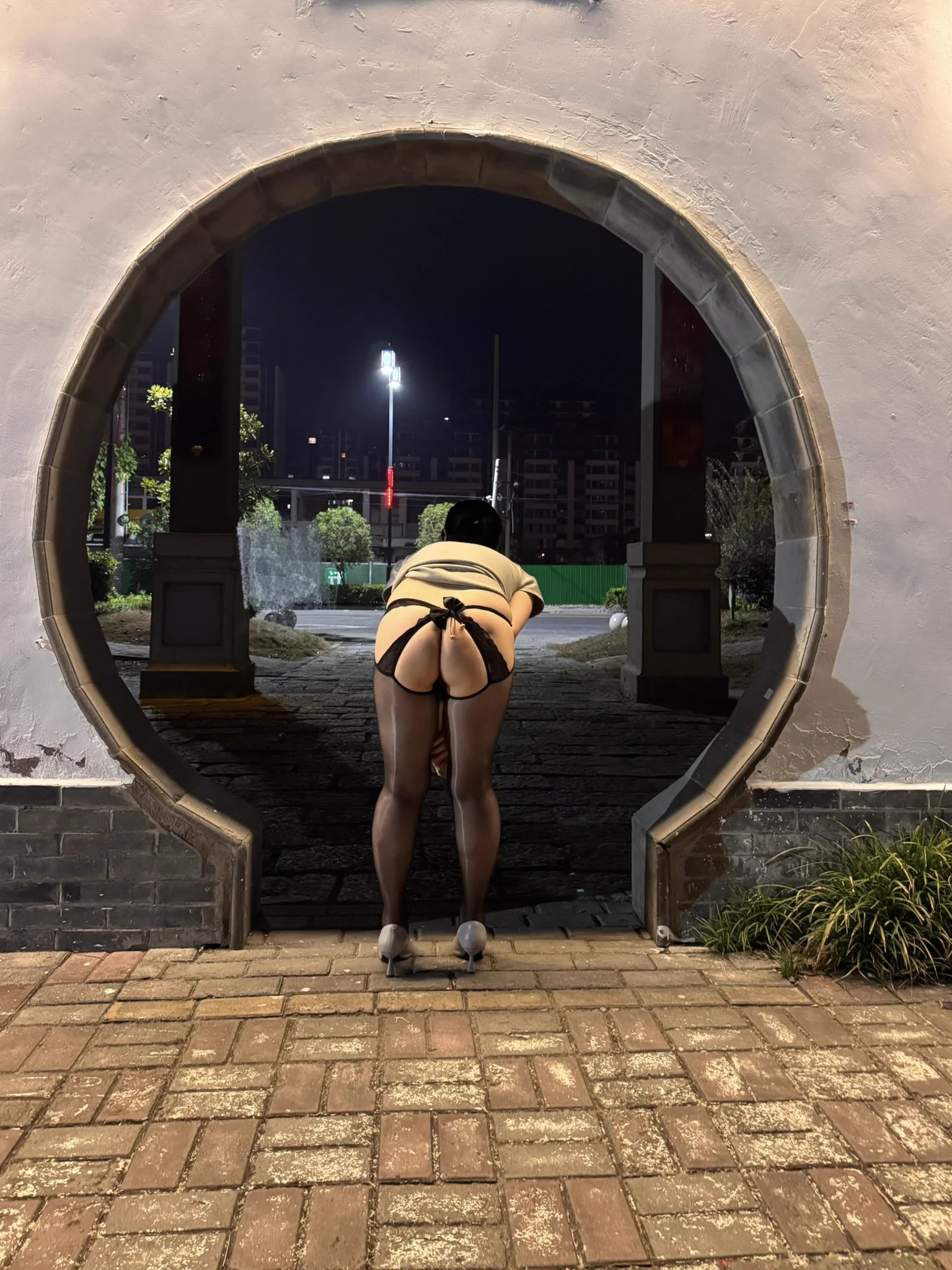 脱掉羽绒服露出牺牲大不大 #露出 #人妻日常 
@luchu888 
@luchu888888 
@anavicgrecceu https://t.co/eOKH2tlPEA