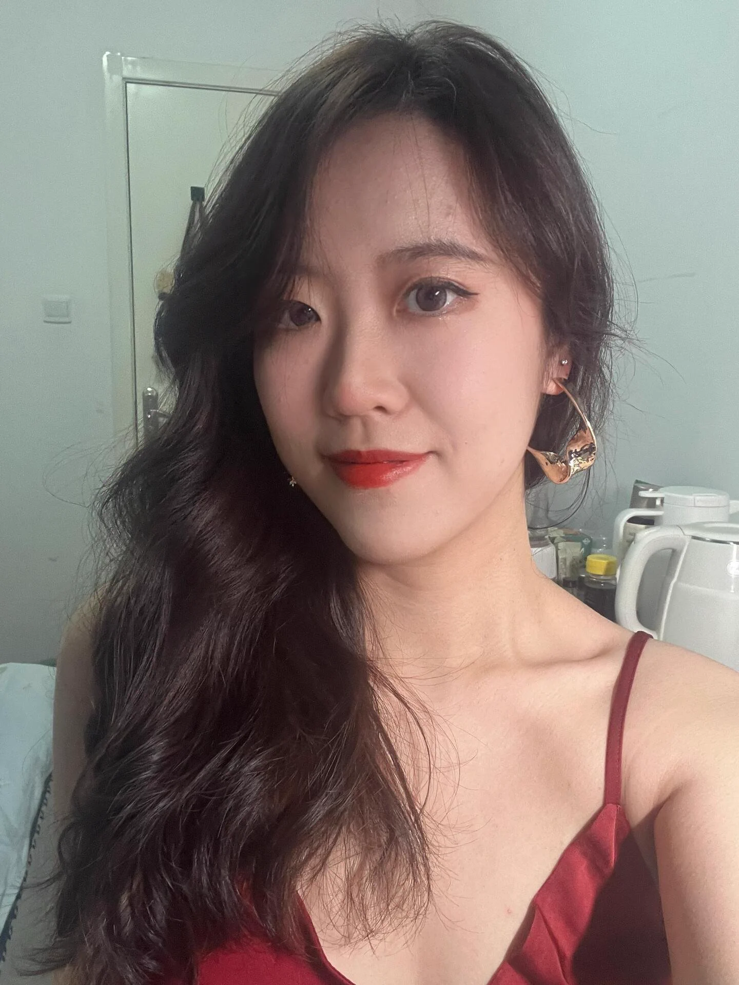 #鹤壁   85后少妇。跟老公是分房睡的，老公不愿意碰她，她老公太冷淡、保守。有没有欲比较大的？看看这个阿姨  #河南投稿 https://t.co/QrJjVHkCFO