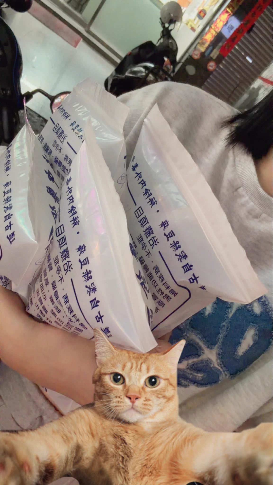 2025年一直在默默吃藥⋯今天才知道自己有胃潰瘍🥹
每個月的反覆生病發燒好幾遍⋯

今天跟自己說 一定要把身體調好✊🏻
不然都沒時間能⋯👉🏻👌🏻🫠 https://t.co/Qh5vLU2l7d