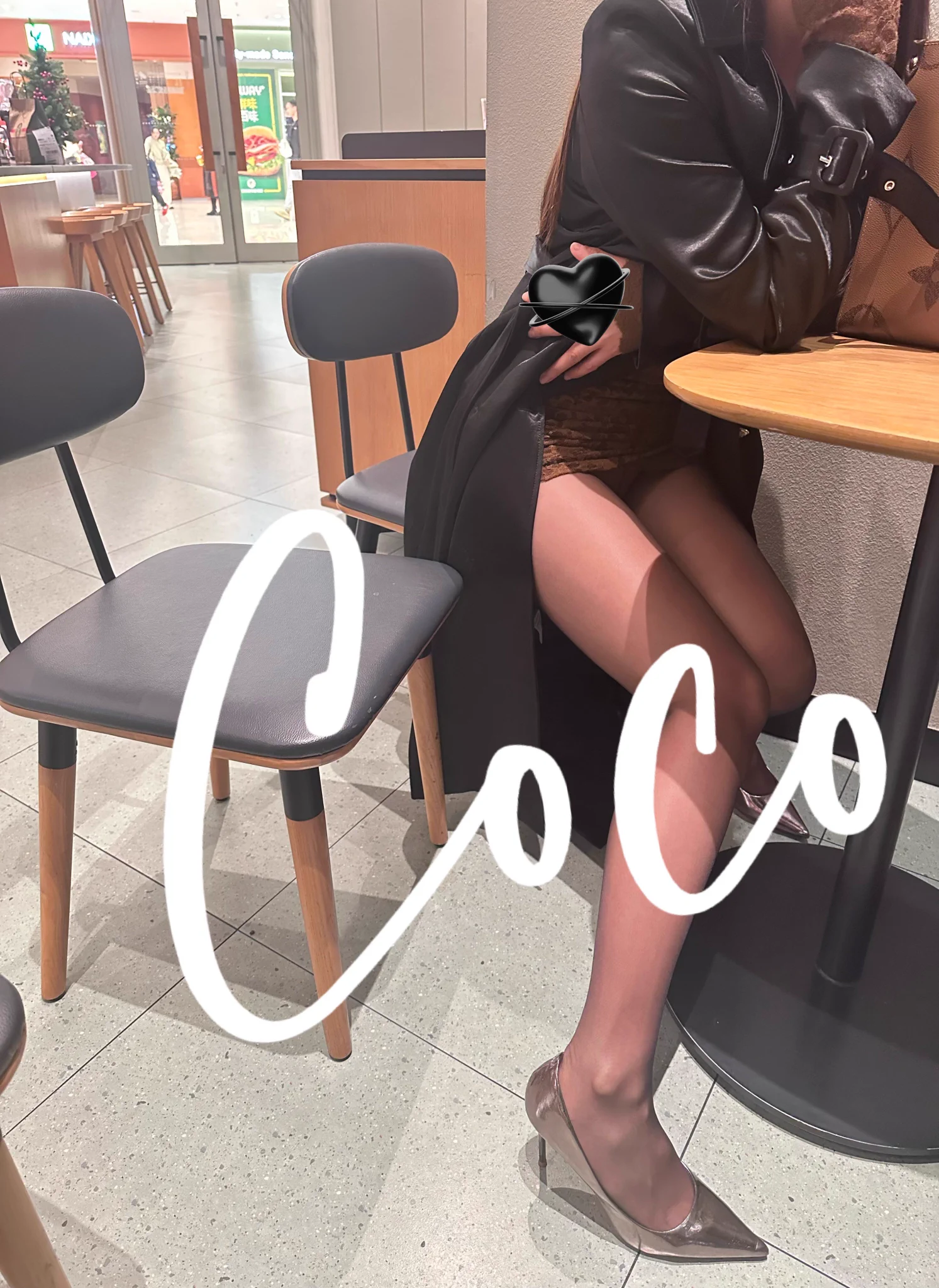 穿这样谈事情那成功率不得老高啦#骚妻 https://t.co/kBfbckS5XQ