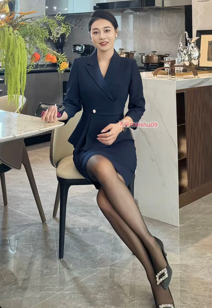 后来终于你成为了别人的故事，我也不再是那个讲故事的人，愿你安好，我不打扰。 https://t.co/uulXulMDPa