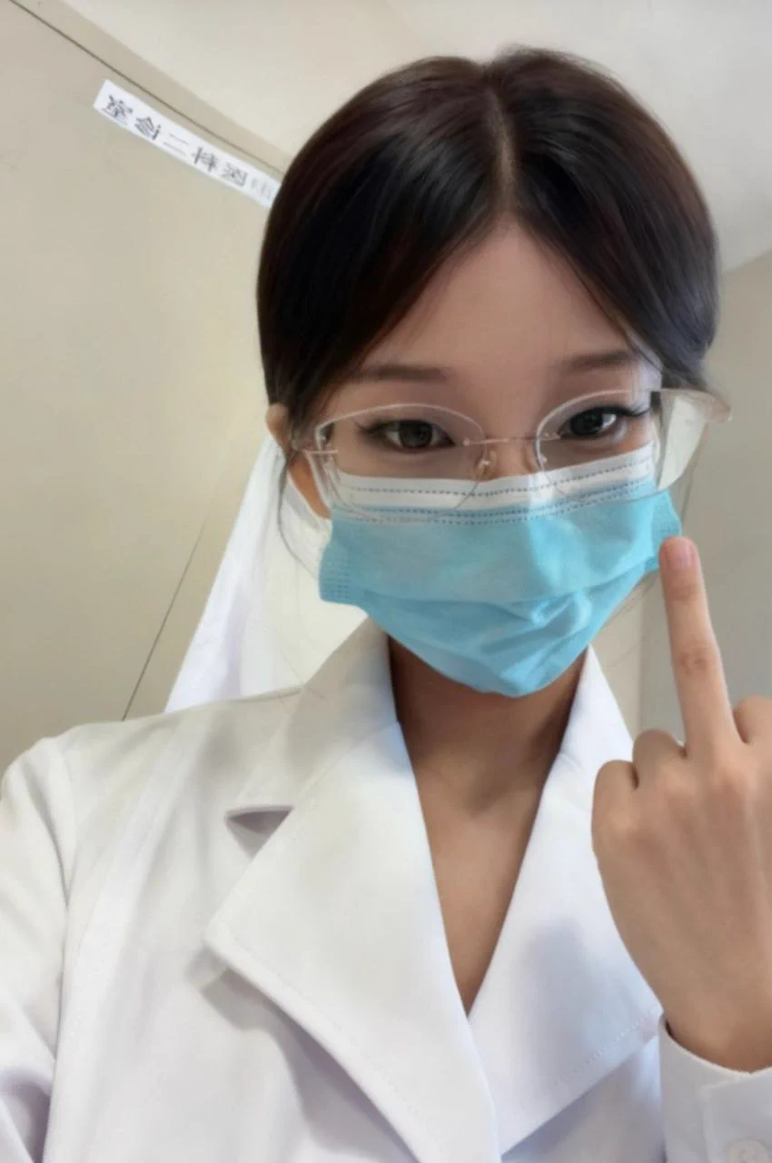 出门玩调教了，工作压力太大了

#护士 https://t.co/Z8e0UBk0Hw