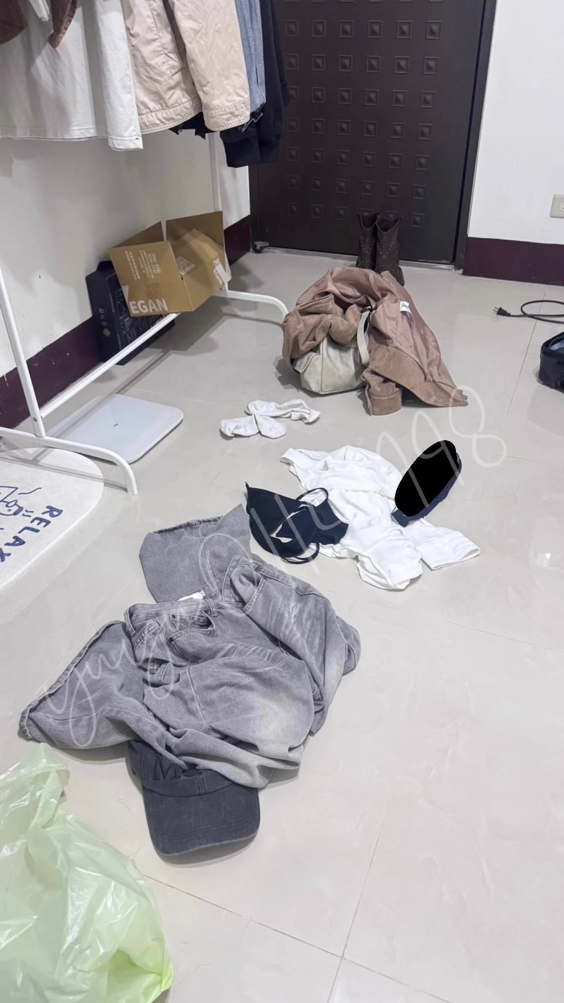 準備收拾喝醉的自己帶來的荒謬。

昨天到底幹了什麼啊啊啊啊 https://t.co/1m8bFyp3kX