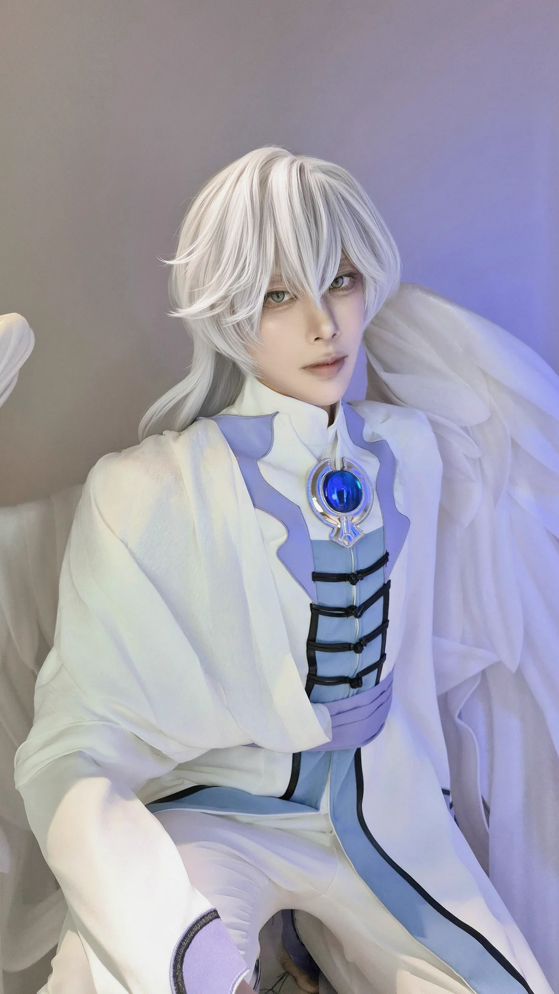 月｜ユエ https://t.co/0K3w6pZwTh