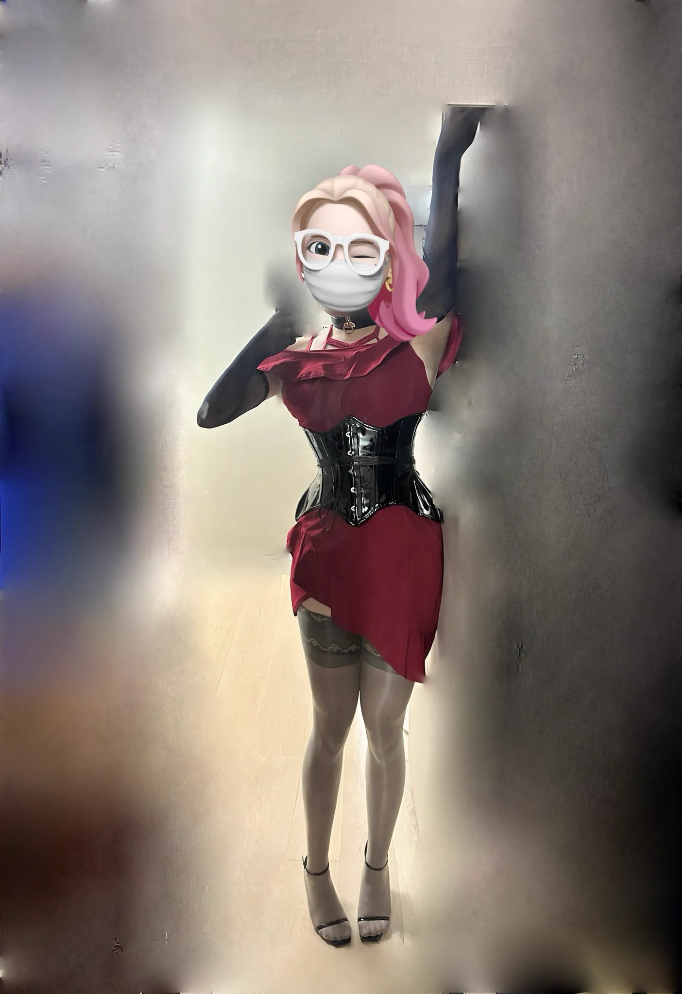 请选择你的英雄：

🖤暗黑黑丝欲女🖤
黑色吊带袜配肉色油亮连裤袜加上布满全全身的狗链，无不彰显想随时随地被主人控制的欲望

🤍纯洁白丝乖乖女🤍
穿上裙子像个羞涩的乖乖女，可脱下裙子发现是个穿着白色吊带袜和白色维纳斯的欲望天使

❤️反差红丝舞蹈生❤️
上半身的练功服平平无奇，下半身是红色吊带袜配上黑色油亮丝袜，真是让人好奇这是像勾引台下哪位看她跳舞的小哥哥呢

🐔站街骚逼小姐🐔
肉色虾线黑色蕾丝边袜配上肉色油亮丝袜，挂脖内衣和黑丝手套无不诉说着她作为站街女想被男人带走的渴望

是你，你喜欢哪个呢？私信告诉我吧！

投稿💝

@BBBBTTTCC
@Sexytobaby
@SexytoDoll @SexytoGirl