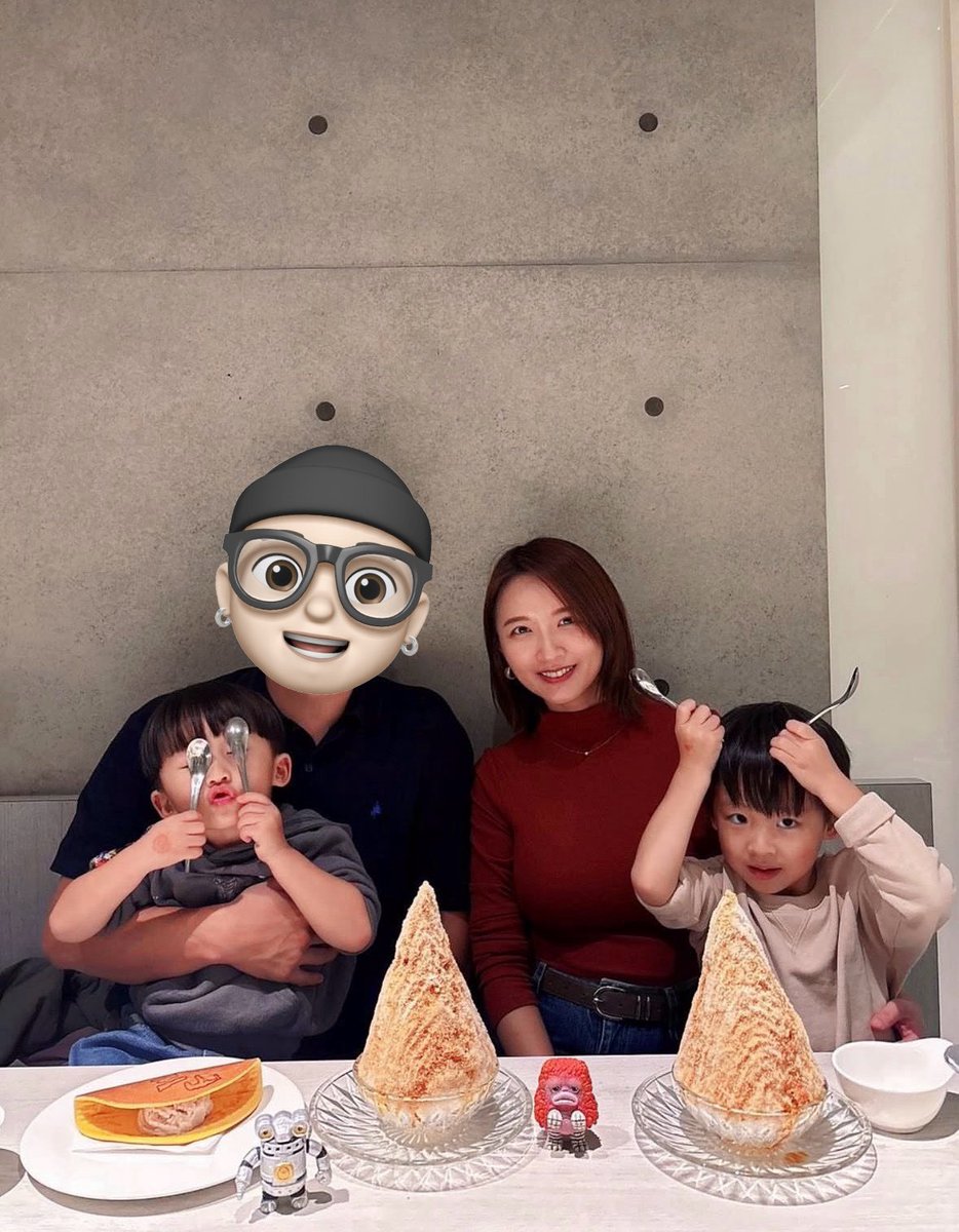 昨晚提前先吃聖誕餐🎄 https://t.co/AcYBpTSqYo