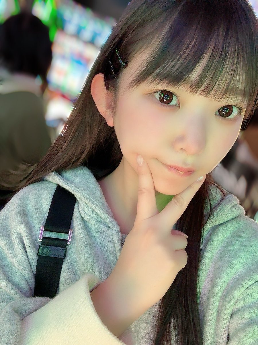 ヴヴヴ2とれました✌️
マスクでの対応になりますがお許しを！

pr https://t.co/WsMg7KUvyO