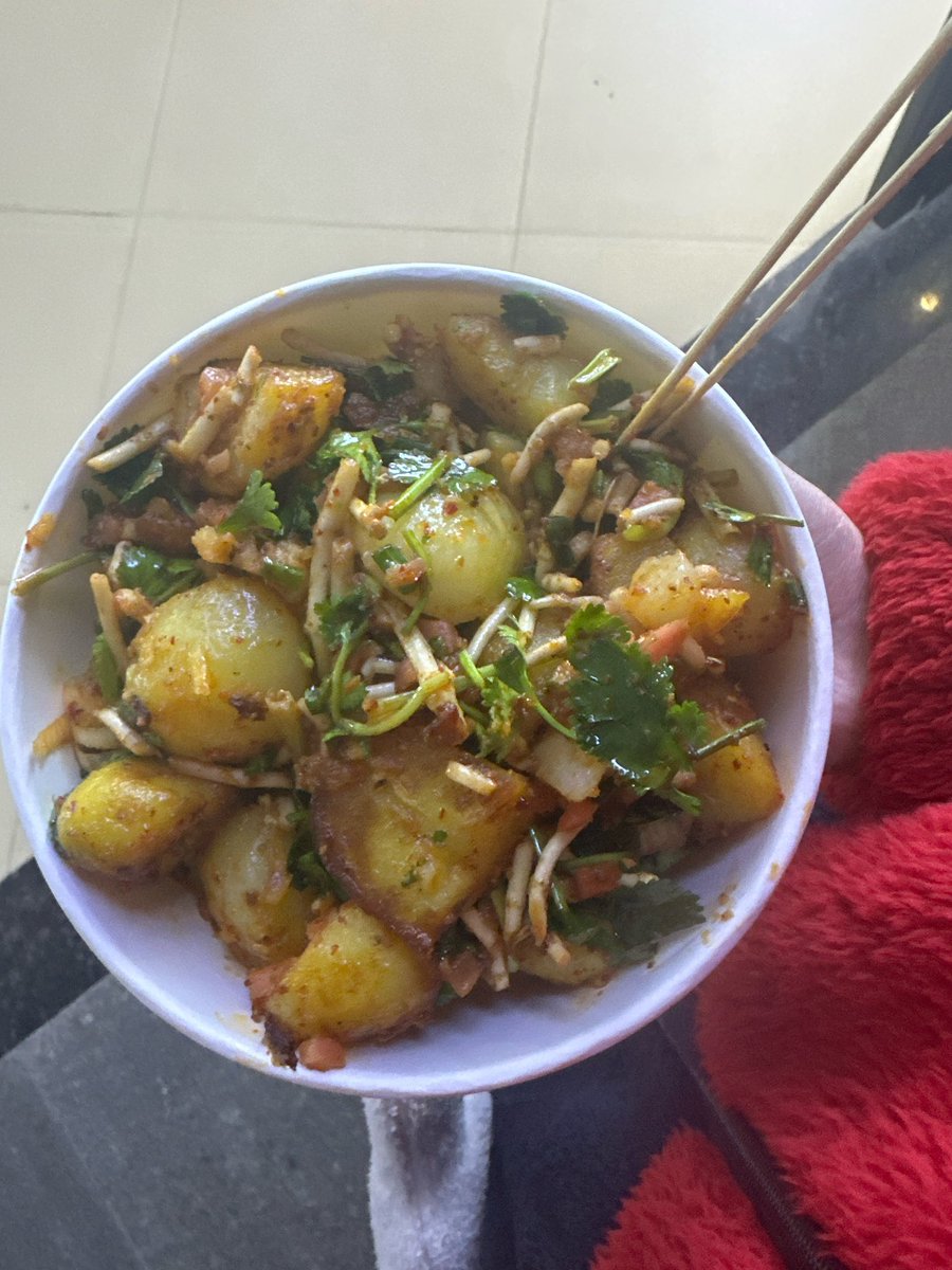 来找我玩嘛，我请你们吃麻辣洋芋
#锤酱日常 https://t.co/3AR8t6ki7f