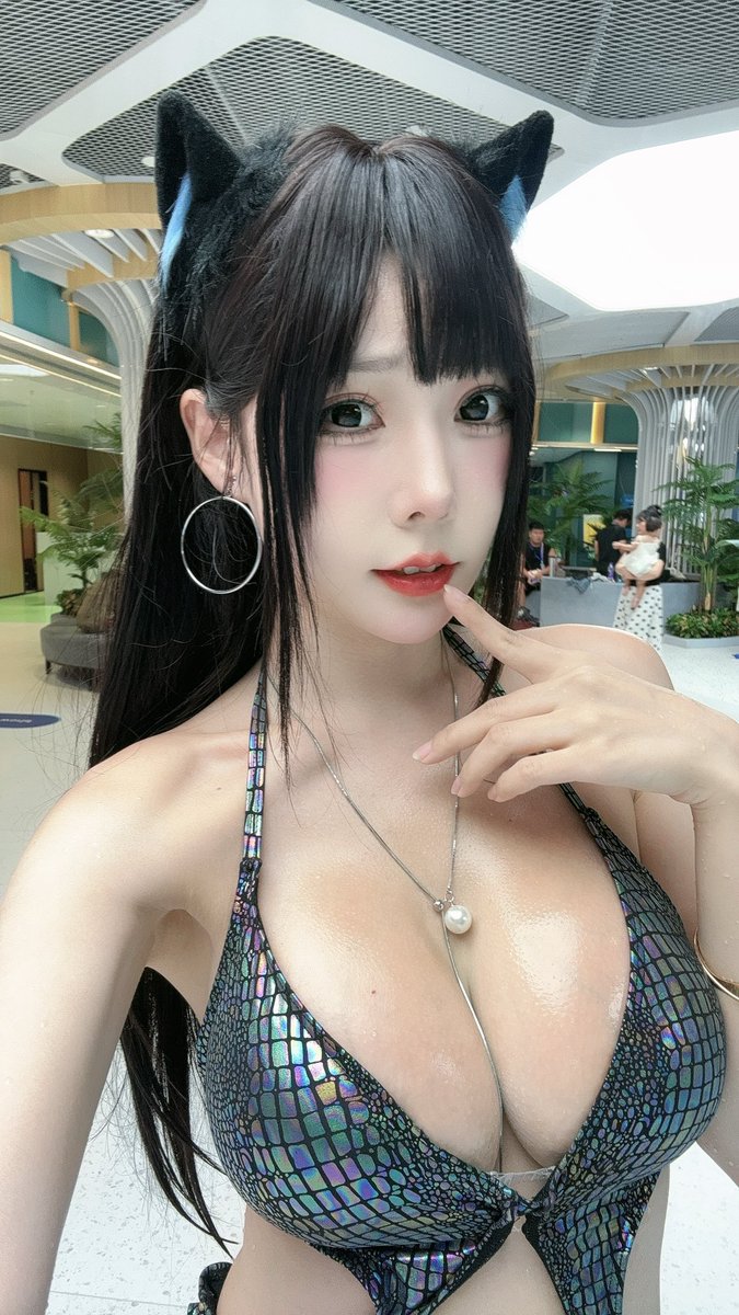 发个自拍～ https://t.co/DIacVgwsfp