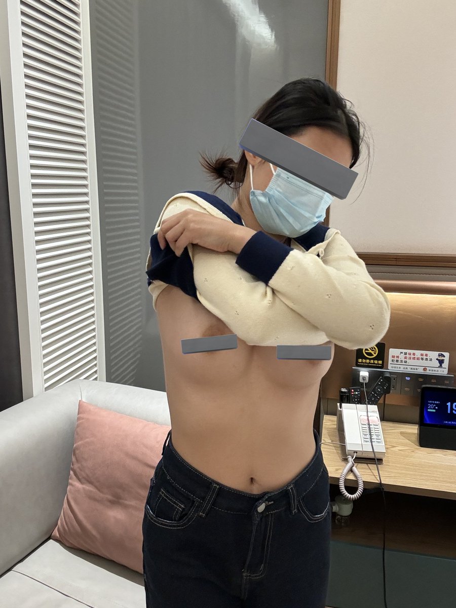 女大学生反差系列(236)
@Fengsiyuan 
@tbzt2024
@wqganenshi_ https://t.co/I2R8sCtKzO