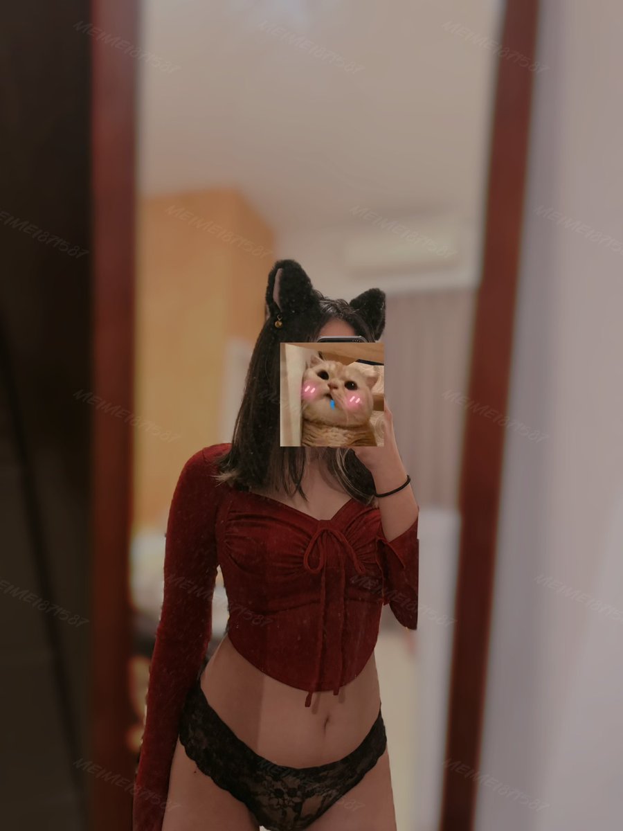 冷到不想拍照片
舊圖擋一下  (⑉･̆-･̆⑉) https://t.co/vPzbBsPkCY