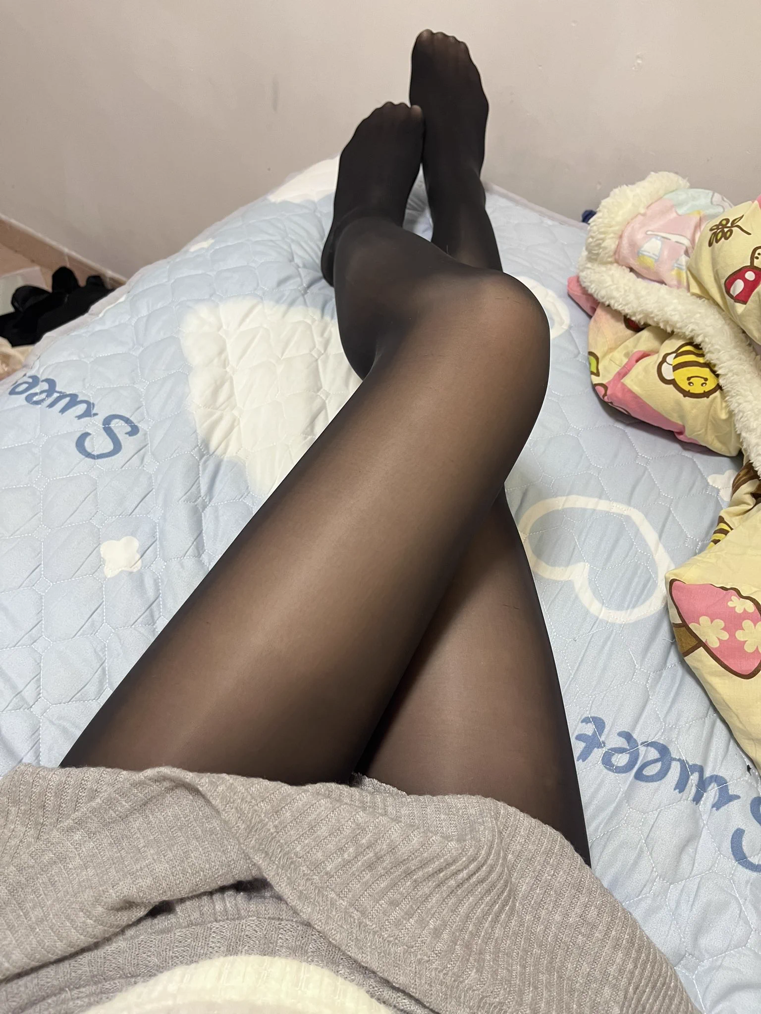 原味黑絲一對✨Hkd 450 有意DM❤️ https://t.co/LkxK2j97KB
