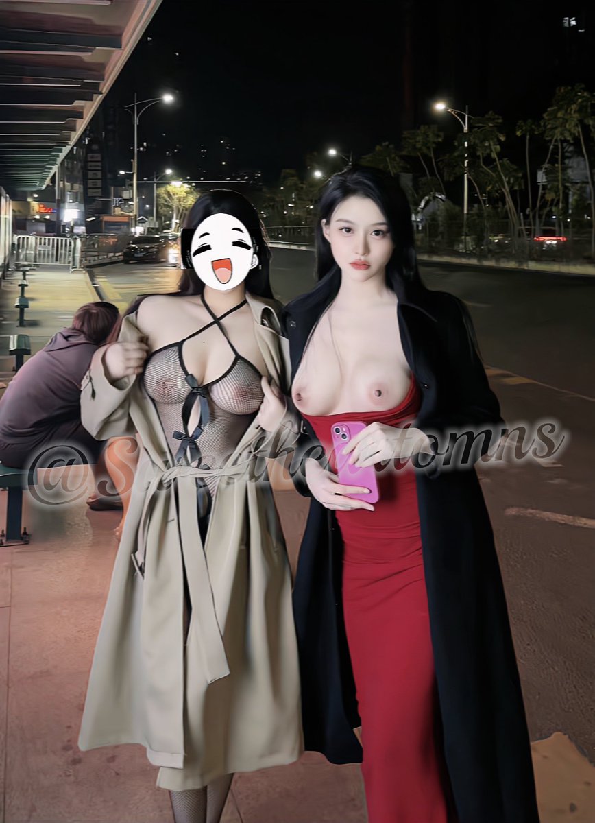 公交站台🚌 人前露出

-

好久不见 
第一次尝试一下人前露出(///∇//)

@DaFoer_ 
@Fojiangnice 
@Daguidiyi 
@PornPicks_ https://t.co/chBmHEUz02