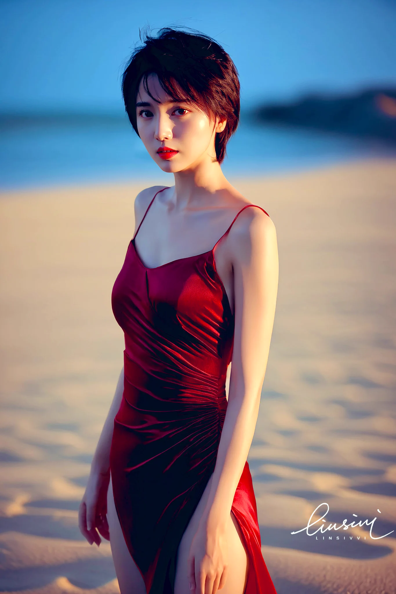 最近看到的最美酮体了，美艳的天花板。 https://t.co/0SdA6HGGxo