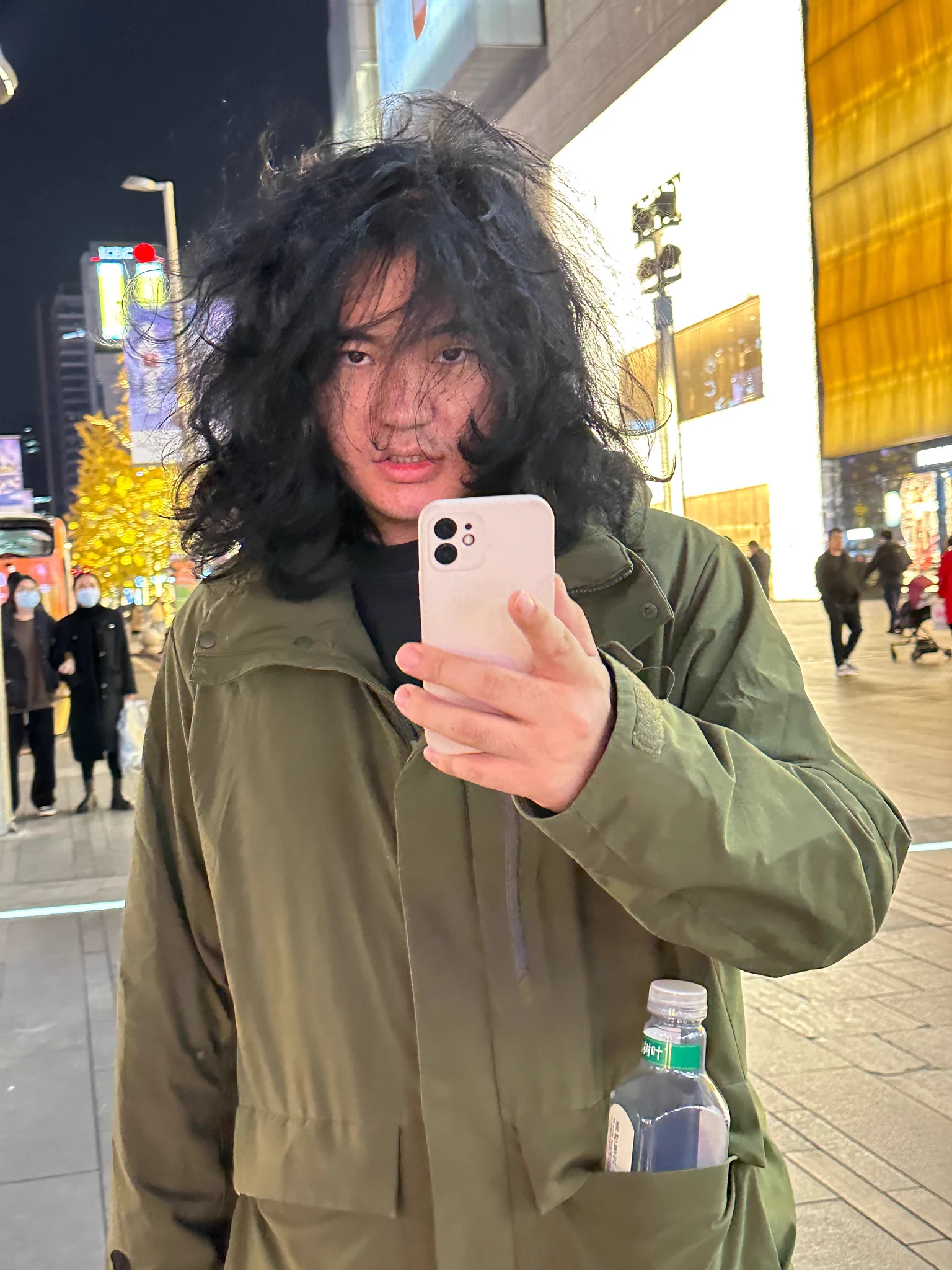 和朋友同时按快门……我是真流浪汉。 https://t.co/kwrLRl2Lmm