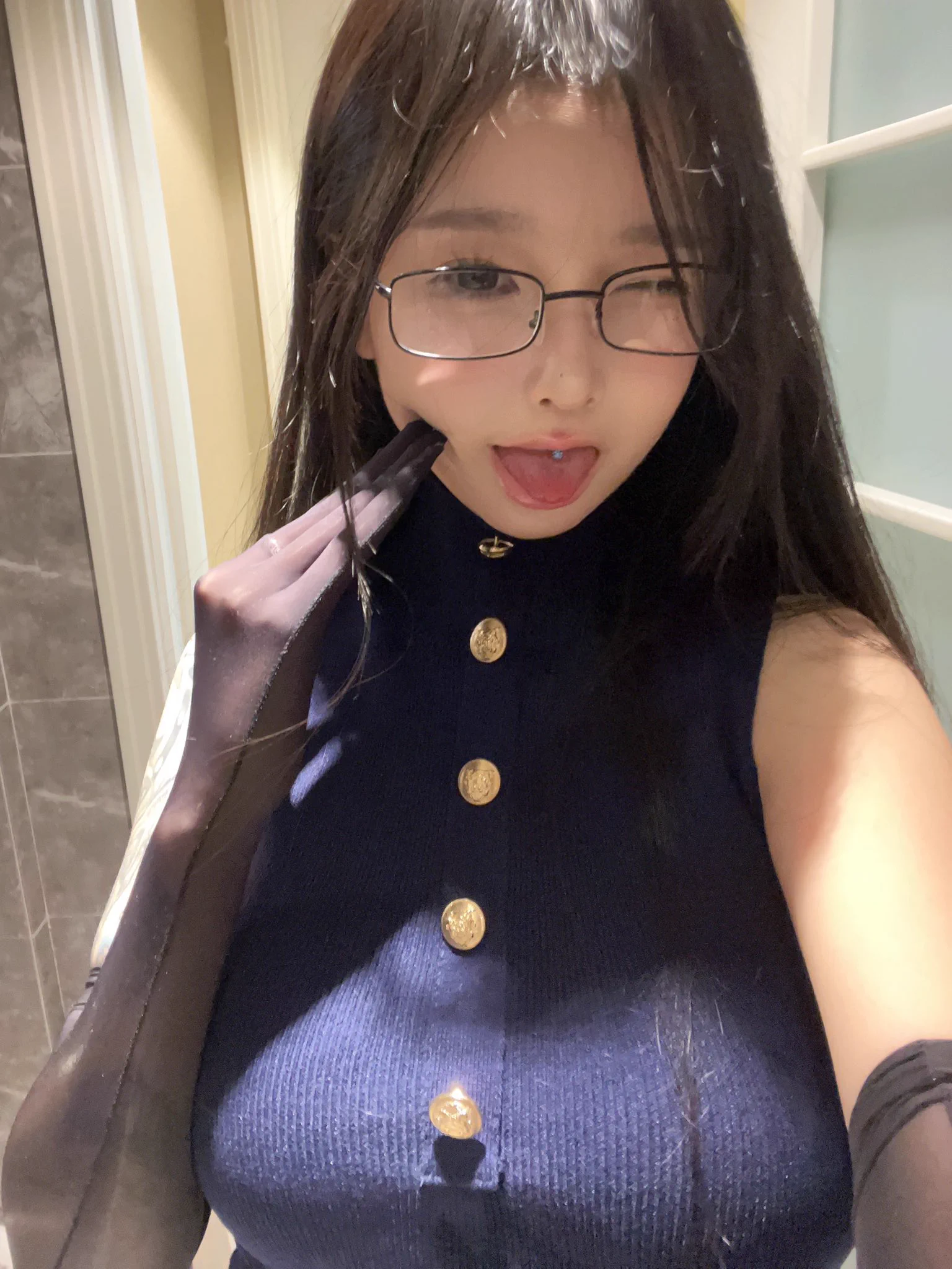 34码的鞋穿着都有点大，是我缩水了吗？ https://t.co/e3Vh6nwGX5