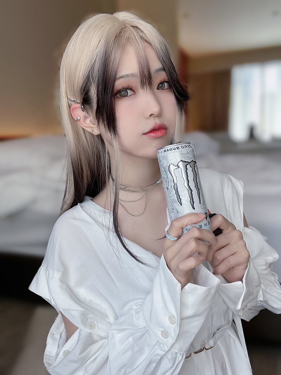 ELY Exhibition in KL online tour ✨
☁️今日の午後は展示会にいます！✨
⇒ https://t.co/nuAAp41tMB

📆 16-25 Dec 2023
📍 Akiba Street, Jumpa Sungei Wang
Meet &amp;Greet 
12/17  2:00-4:00pm
12/23  3:00-8:00pm
12/24  11:30-3:00pm https://t.co/ErV9dOXZ6i