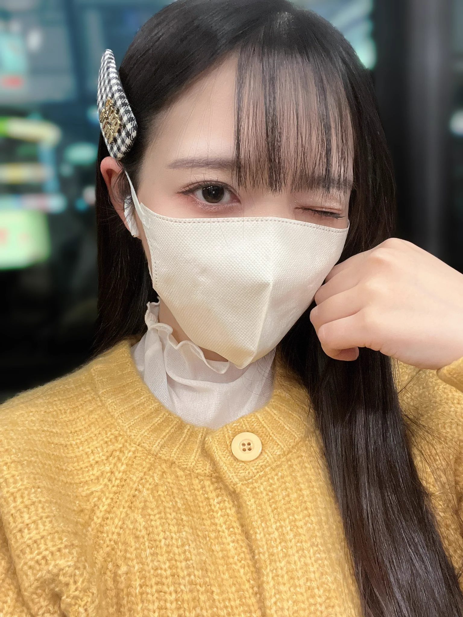 普通に恋渕日々電車乗ってるよ🚃 https://t.co/PPhNWfbY54