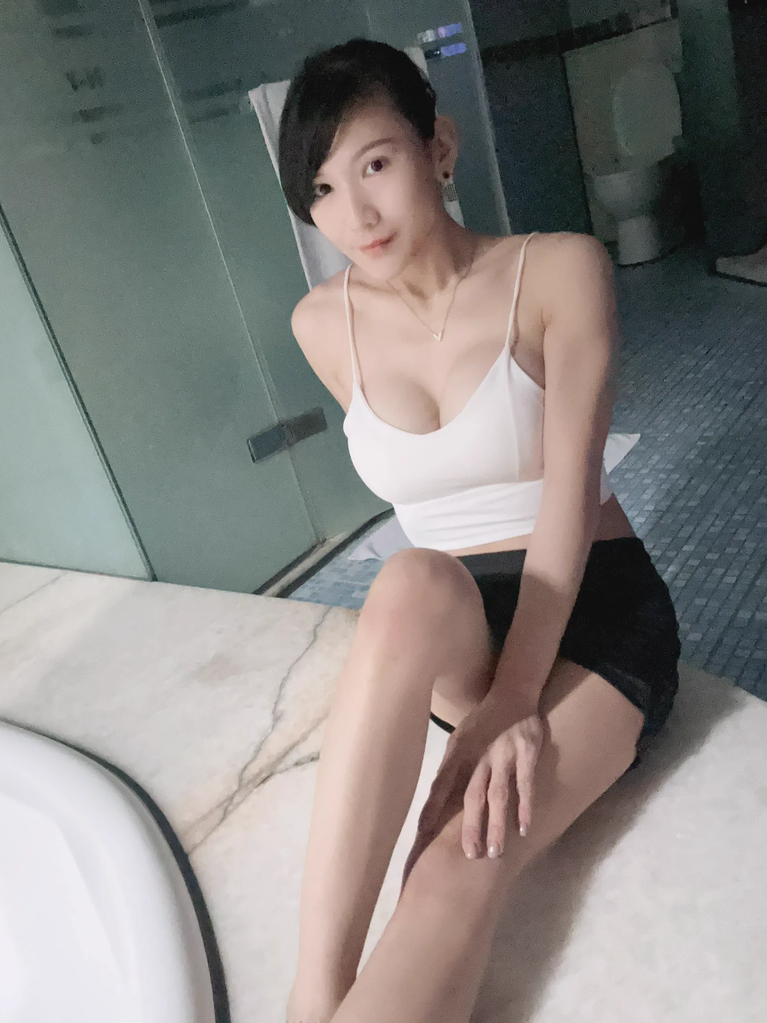 好久沒上 開一下下聊寓好了 901532 https://t.co/axzu5XRfuz