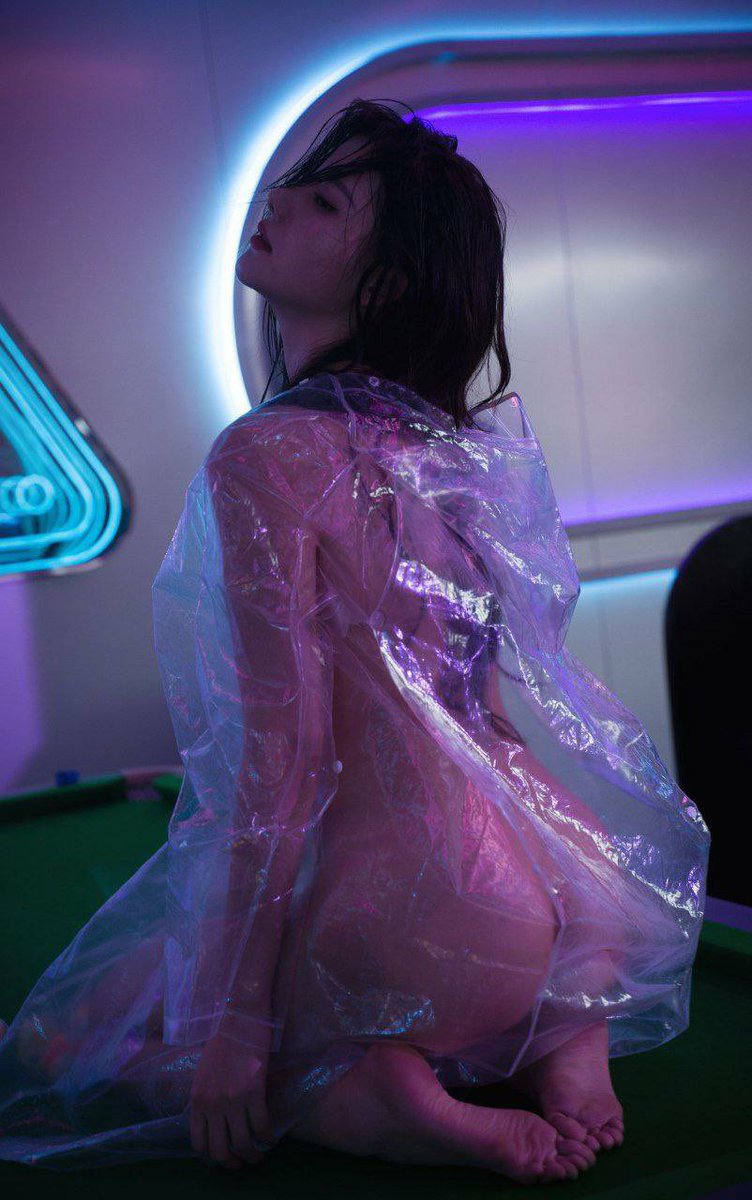 人生远看是喜剧，近看是悲剧 https://t.co/c7RObAjo7N