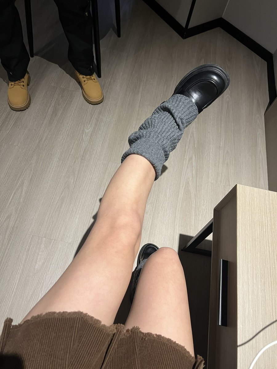 只要冻不死我，我就要光腿！ https://t.co/MYqtDJbwlq