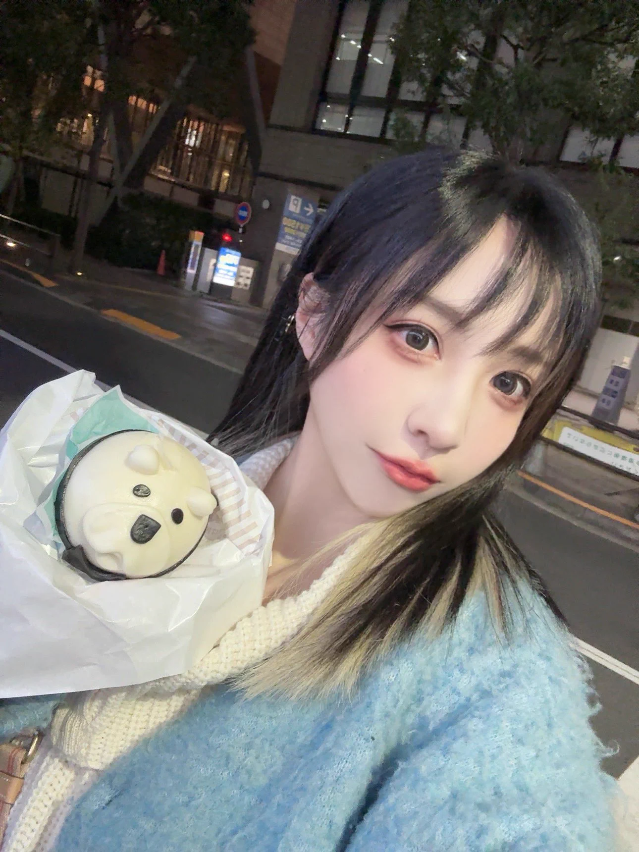明けましておめでとうございます🫶🏻Happy new year 2024! https://t.co/mZghR4QoJX