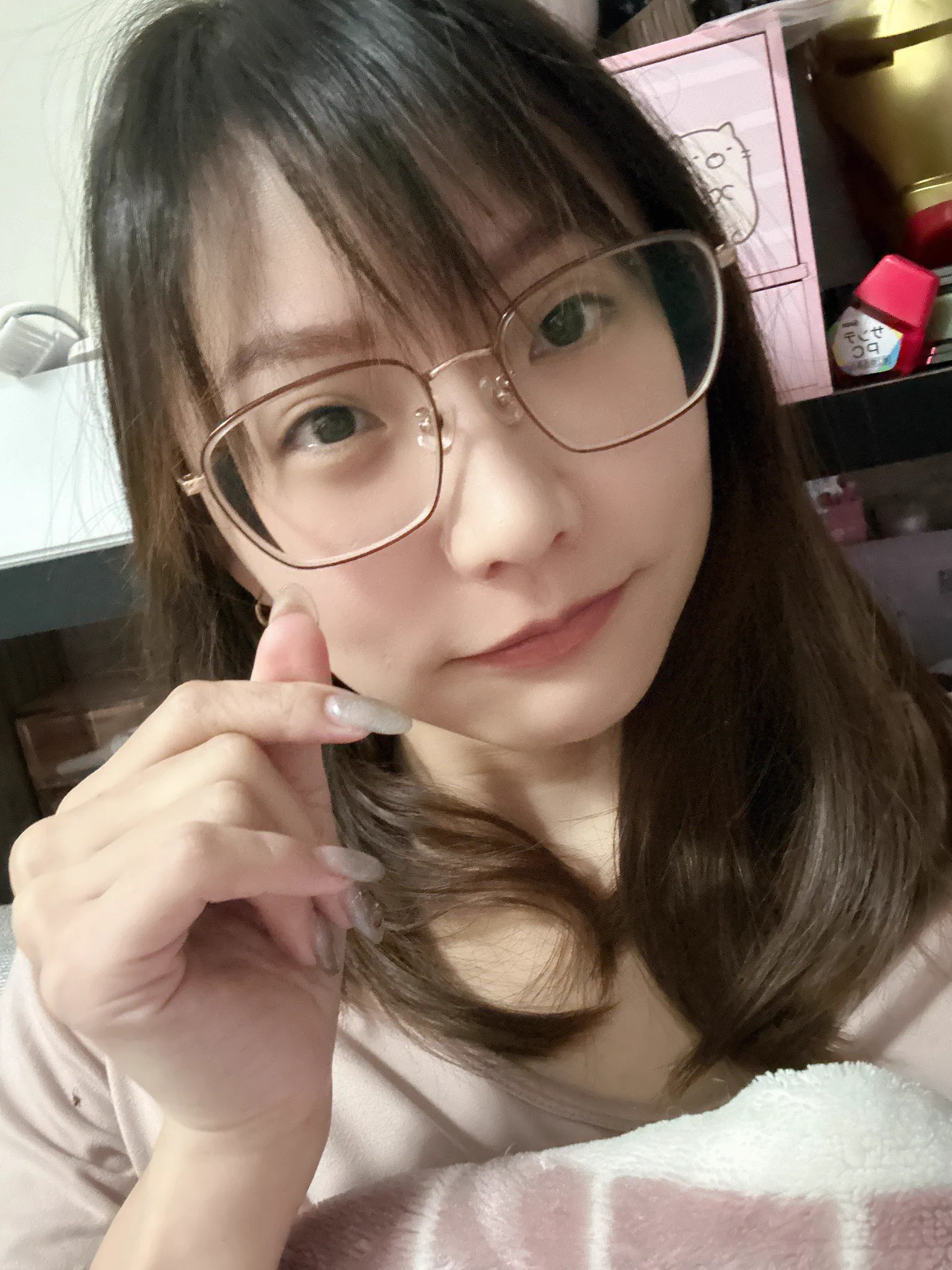 新的一年新的自己❤️願所有我愛的愛我的寶貝們在這2024年能一路順風順水 關關難過關關過 成為喜歡的自己💖💖 https://t.co/ImaJvNMl3l