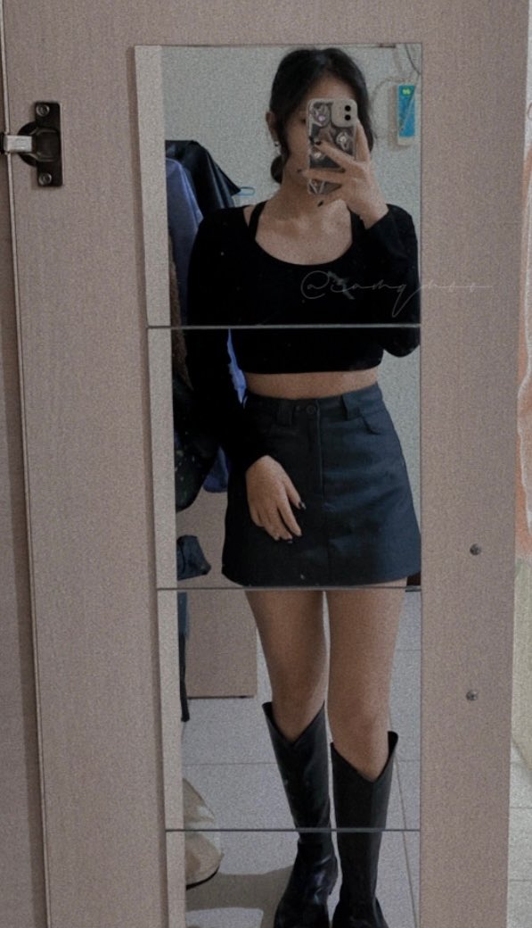 辣妹⋯才⋯沒有⋯冬天⋯🤧😵‍💫 https://t.co/4gc3HgMjiv