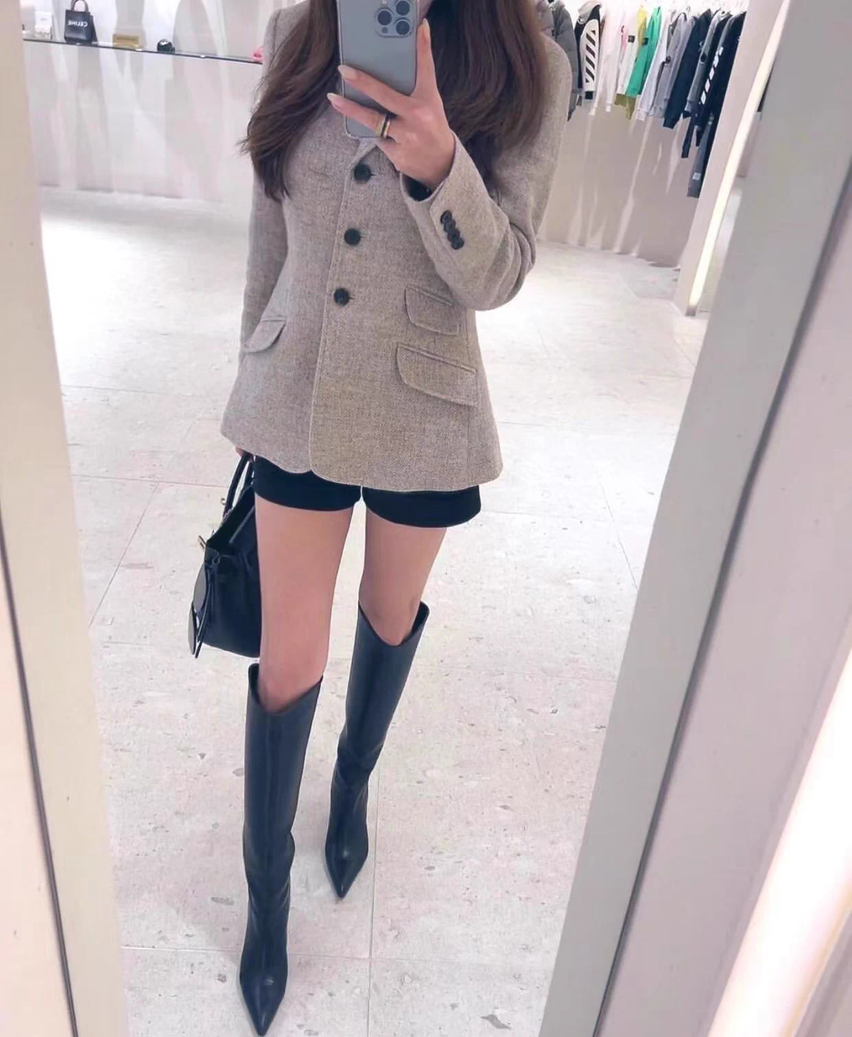 今天是这样的搭配！ https://t.co/ukCwAyocjC