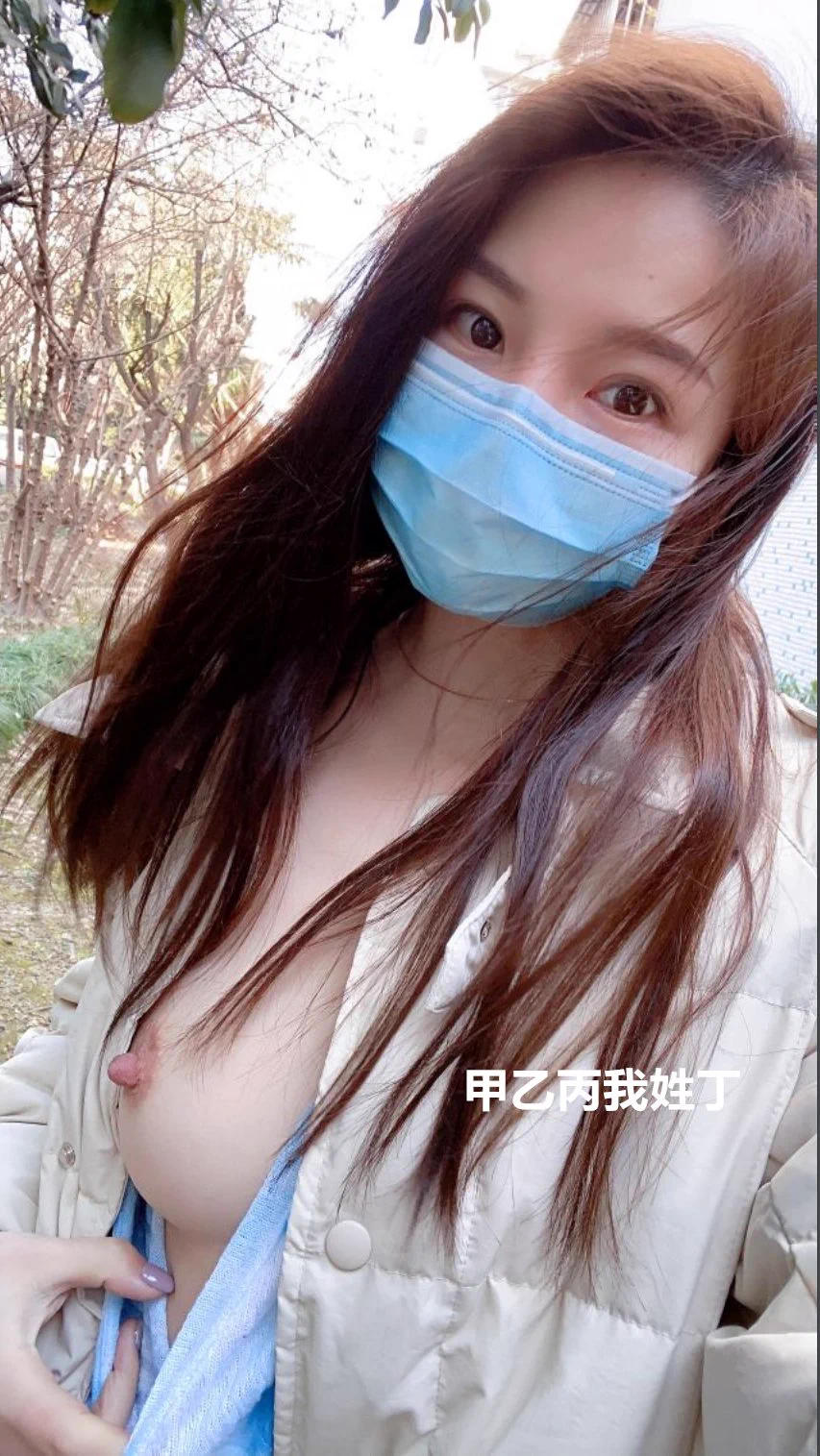 白茶清欢无别事，我在等风也等你 https://t.co/IQnkMCuinf